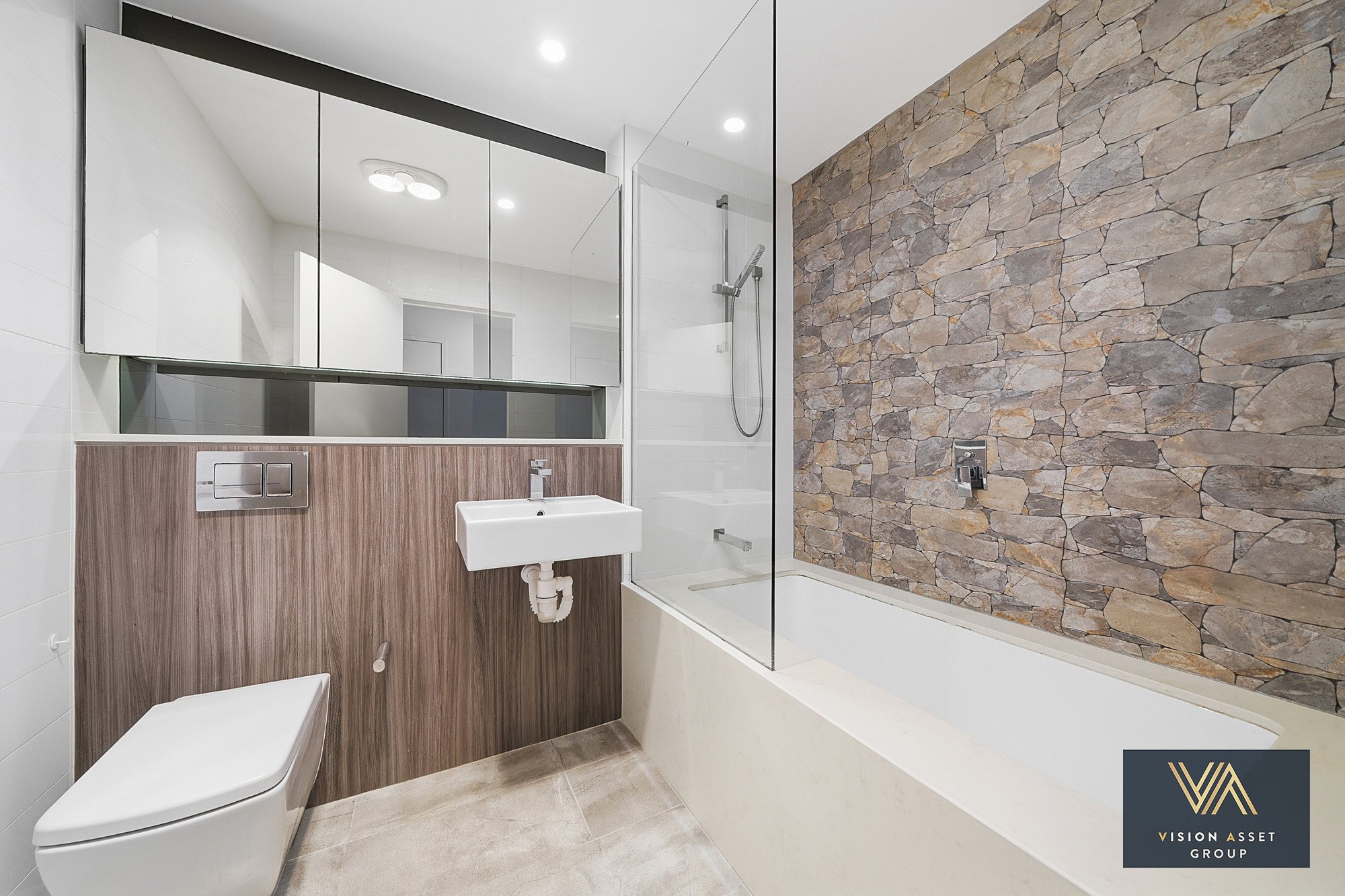 (For web) 804-19 Verona Drive, Wentworth Point_06.jpg