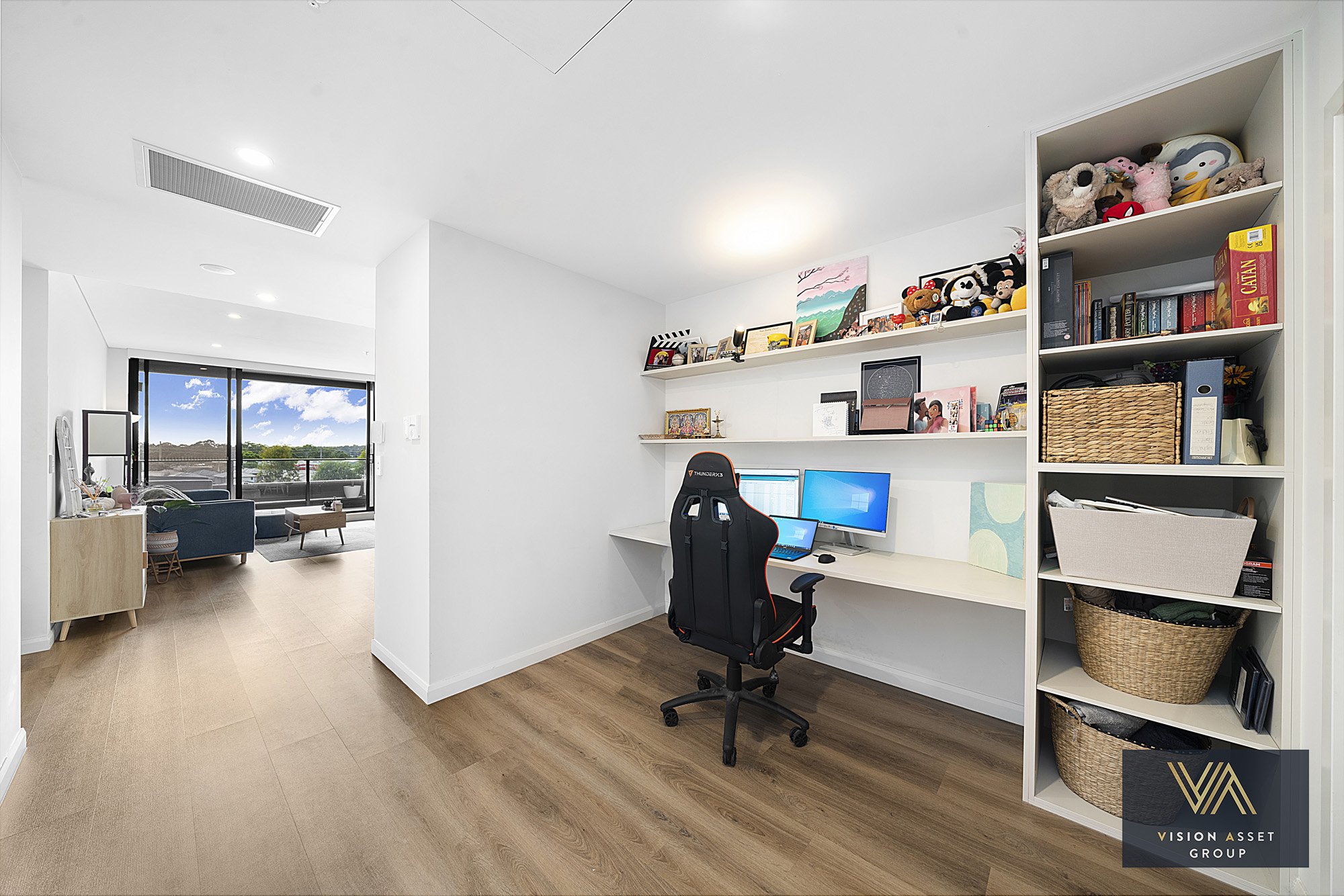 (For web) 407-2C Lord Sheffield Circuit, Penrith_05.jpg