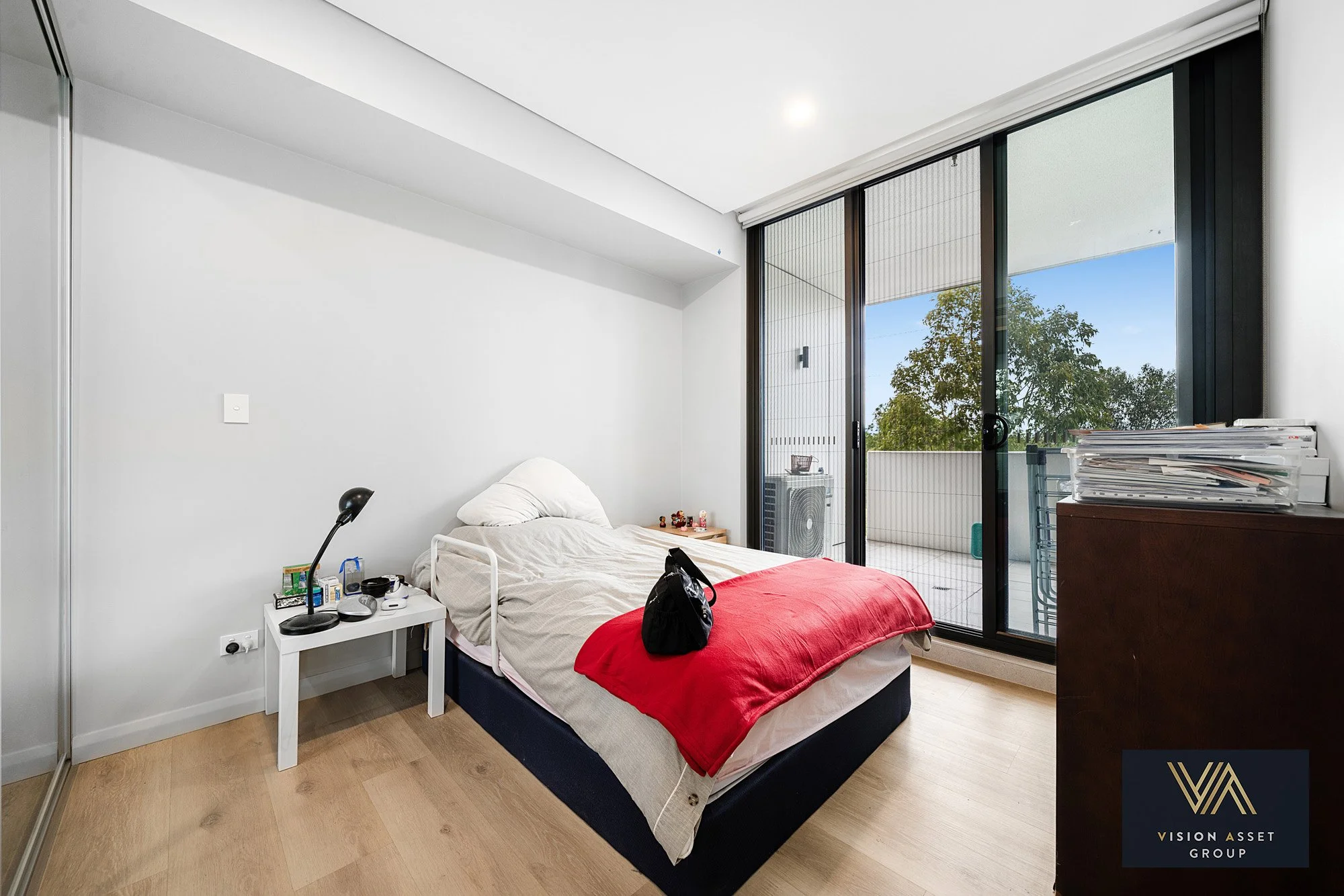 (For web) 312-112-114 Caddies Blvd Rouse Hill_06.jpg