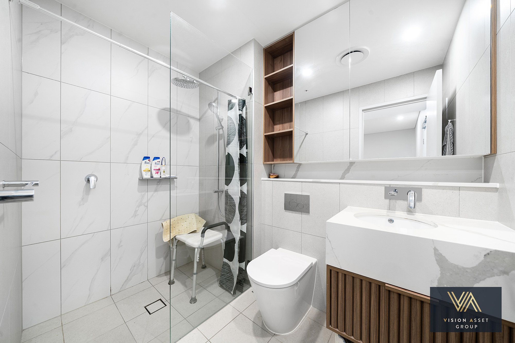 (For web) 312-112-114 Caddies Blvd Rouse Hill_07.jpg