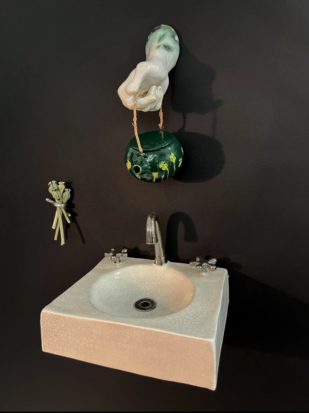 "So Long, Been Good to Know Ya" Porcelain, Stoneware, Glaze 26''x18''x14''