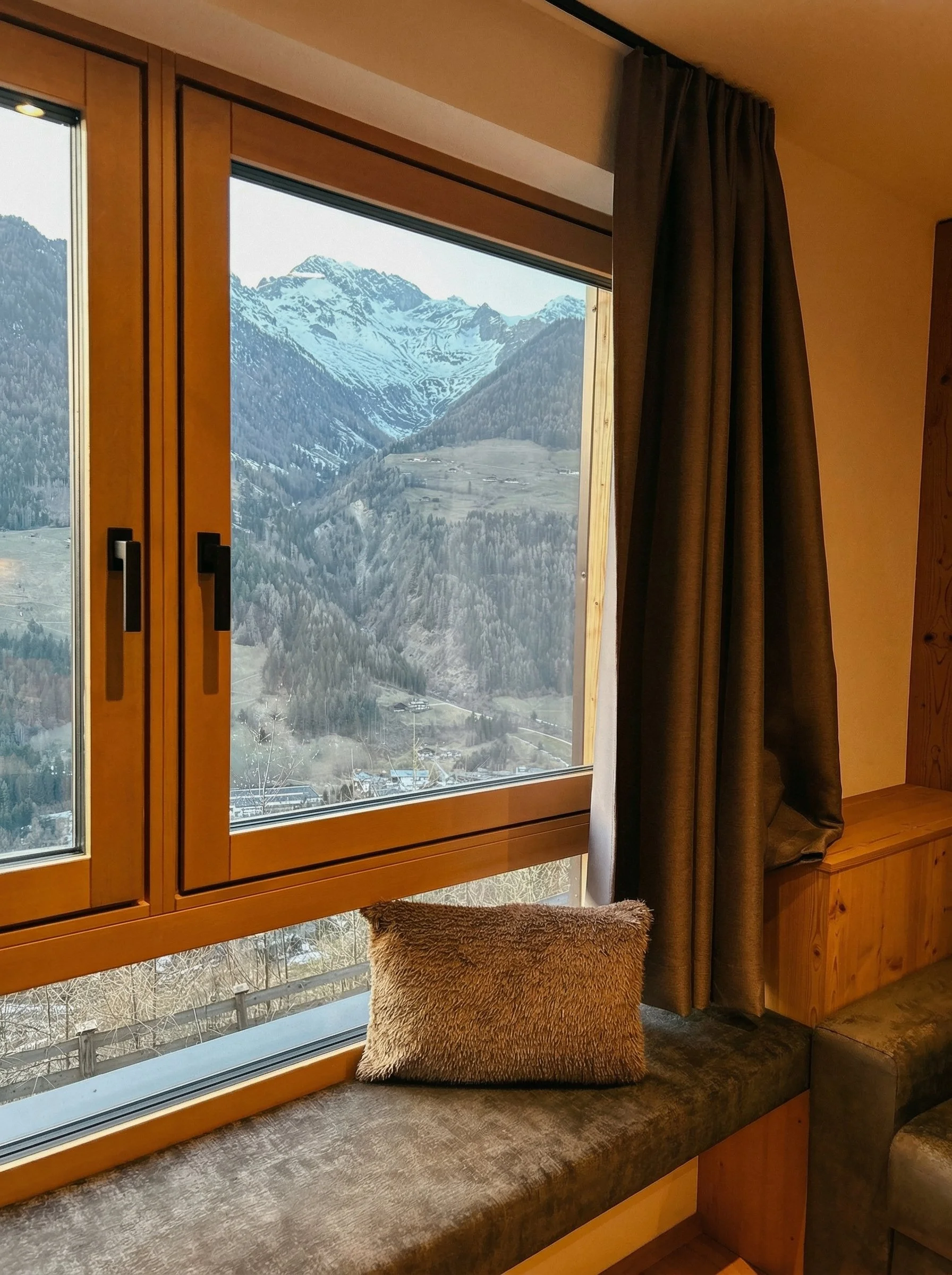 cozy_edition_lahnerhof_chalets_detail_zimmer4.png
