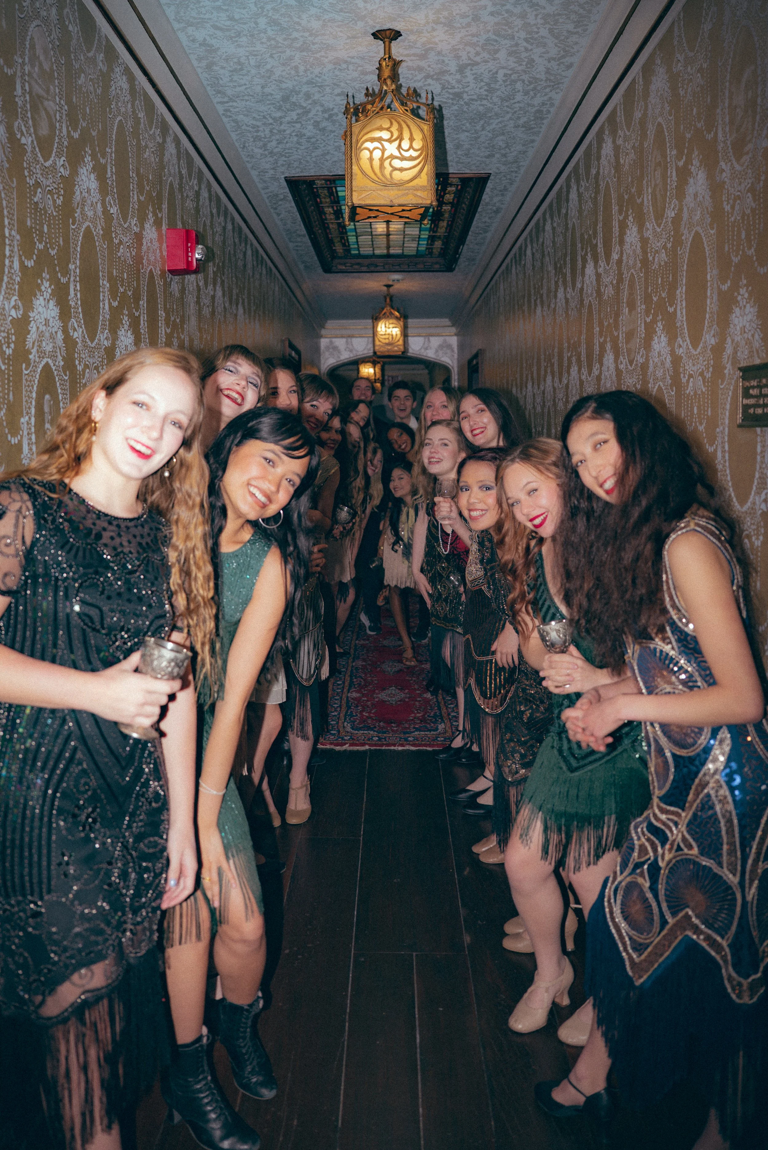 Gatsby dancers