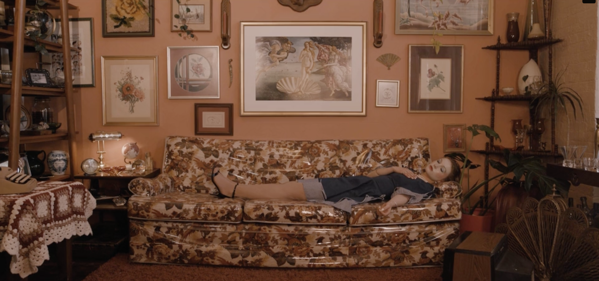 dollhouse 1.png