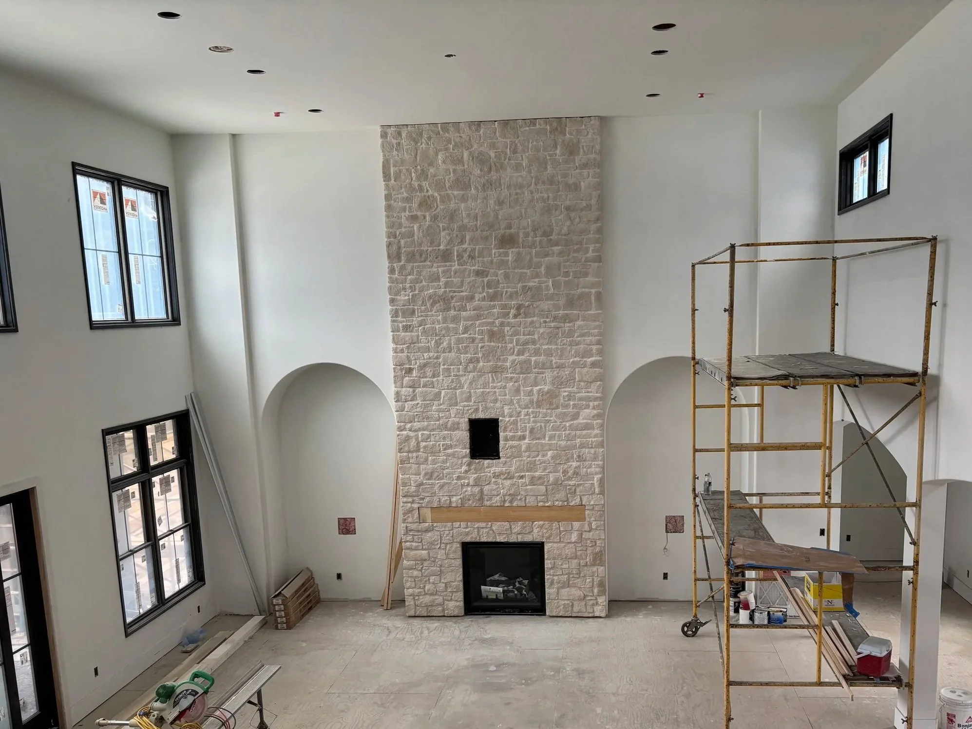 Stonecutter Masonry Natural Stone Fireplace Wall