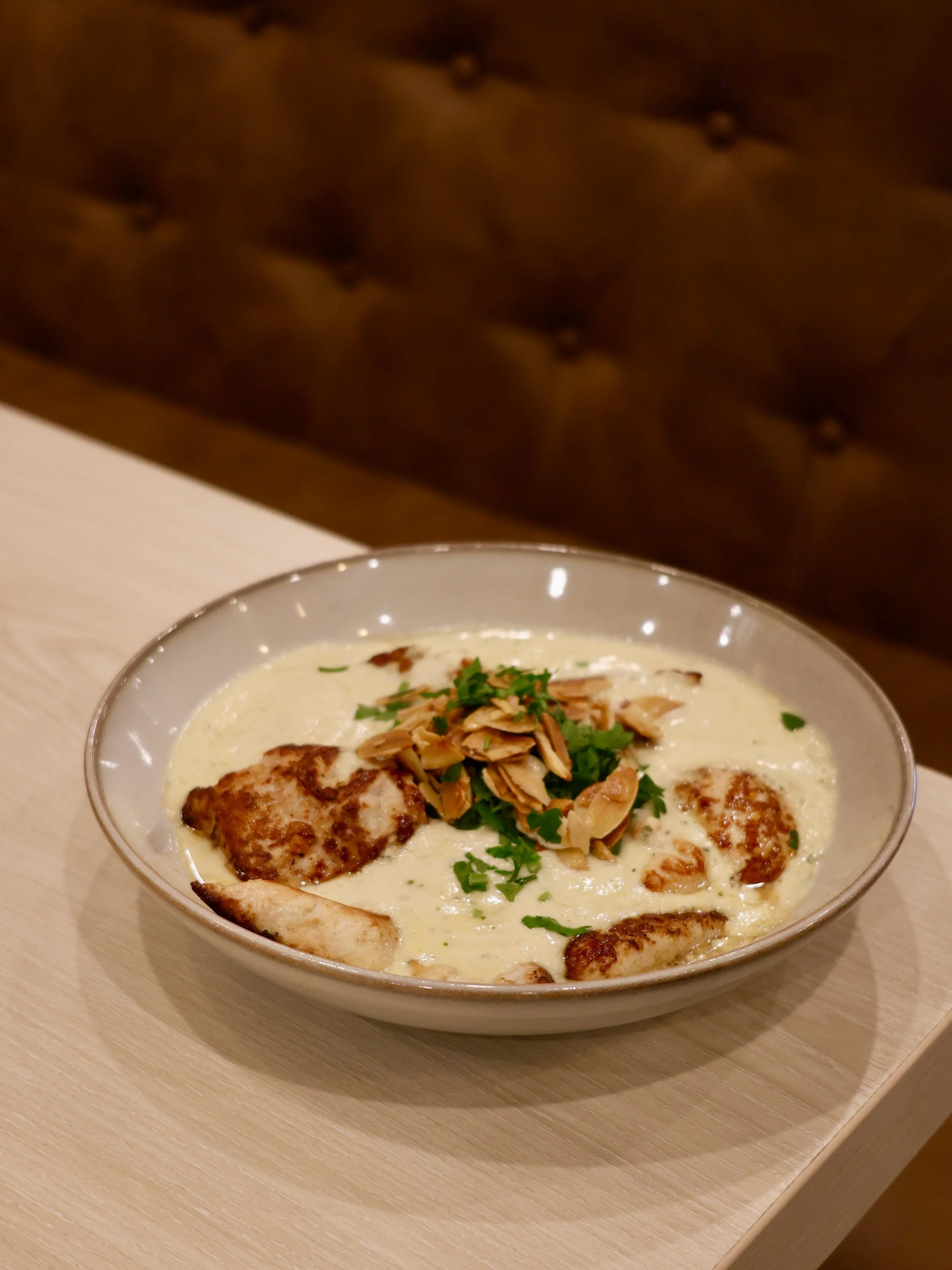 Lemon Garlic Chicken 🍋

A staple from our Lebanese cuisine, made with our signature touch. Always a favourite, always on the table. Definitely a must-try. #lemongarlicchicken #sydneyeats #sydneyrestaurants #viral
