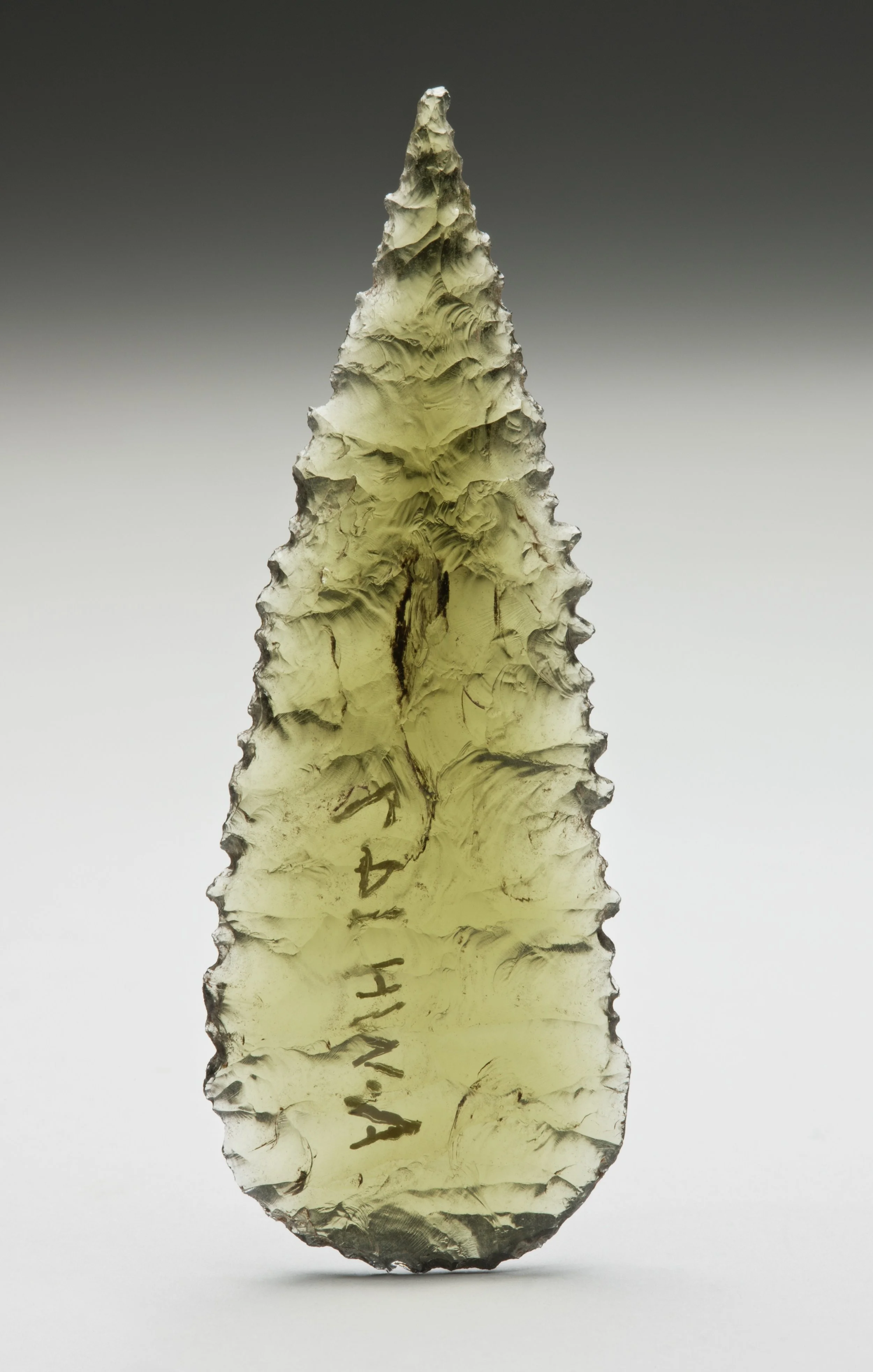 ‘Points’ or spearheads are traditionally made from stone and used for the tips of spears and as exchange items. After European colonisation, Indigenous people were quick to make use of new materials such as glass and ceramics. Easy to work with, they