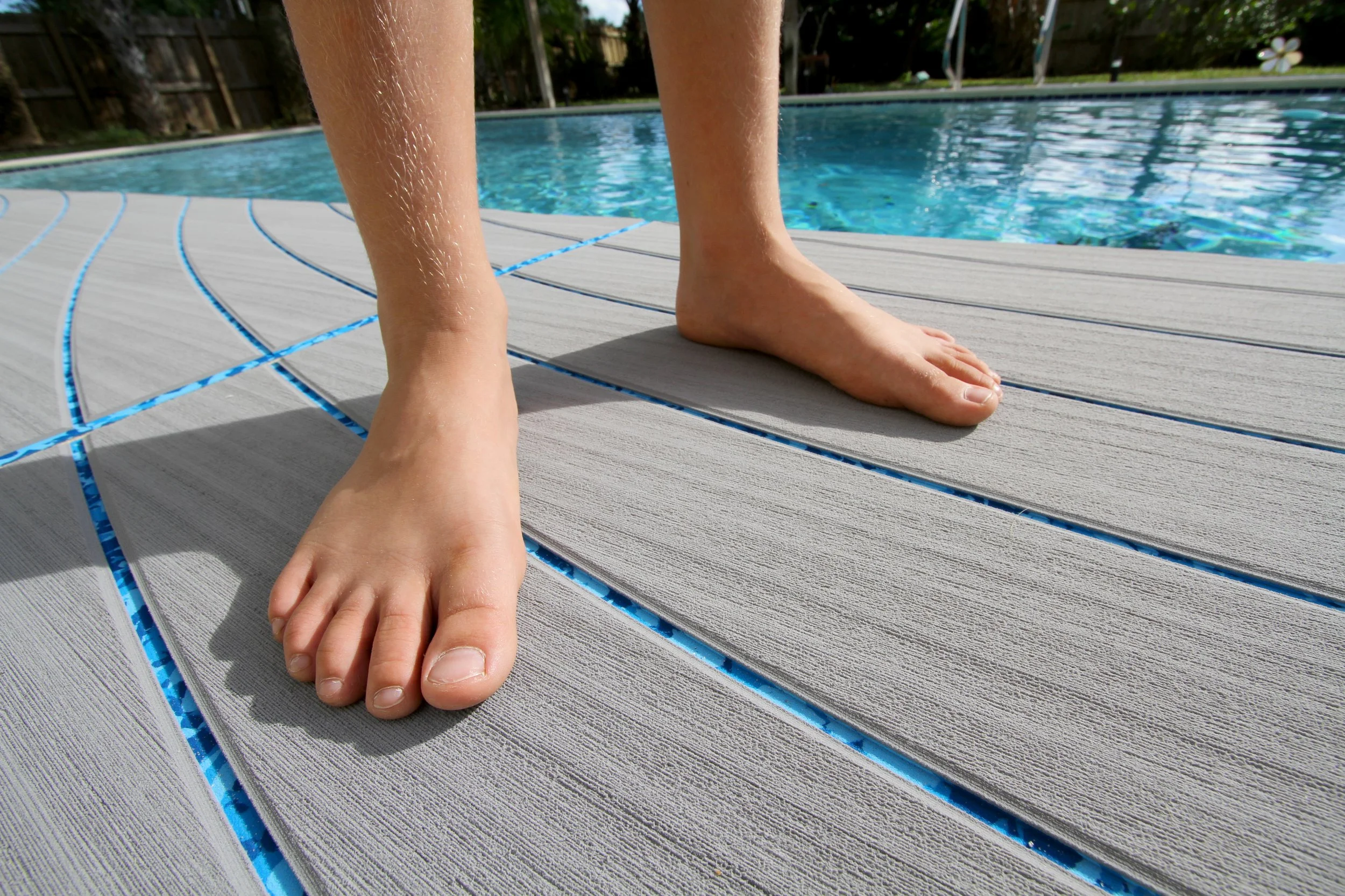 pool-and-spa-pads-by-seadek_51673396374_o.jpg