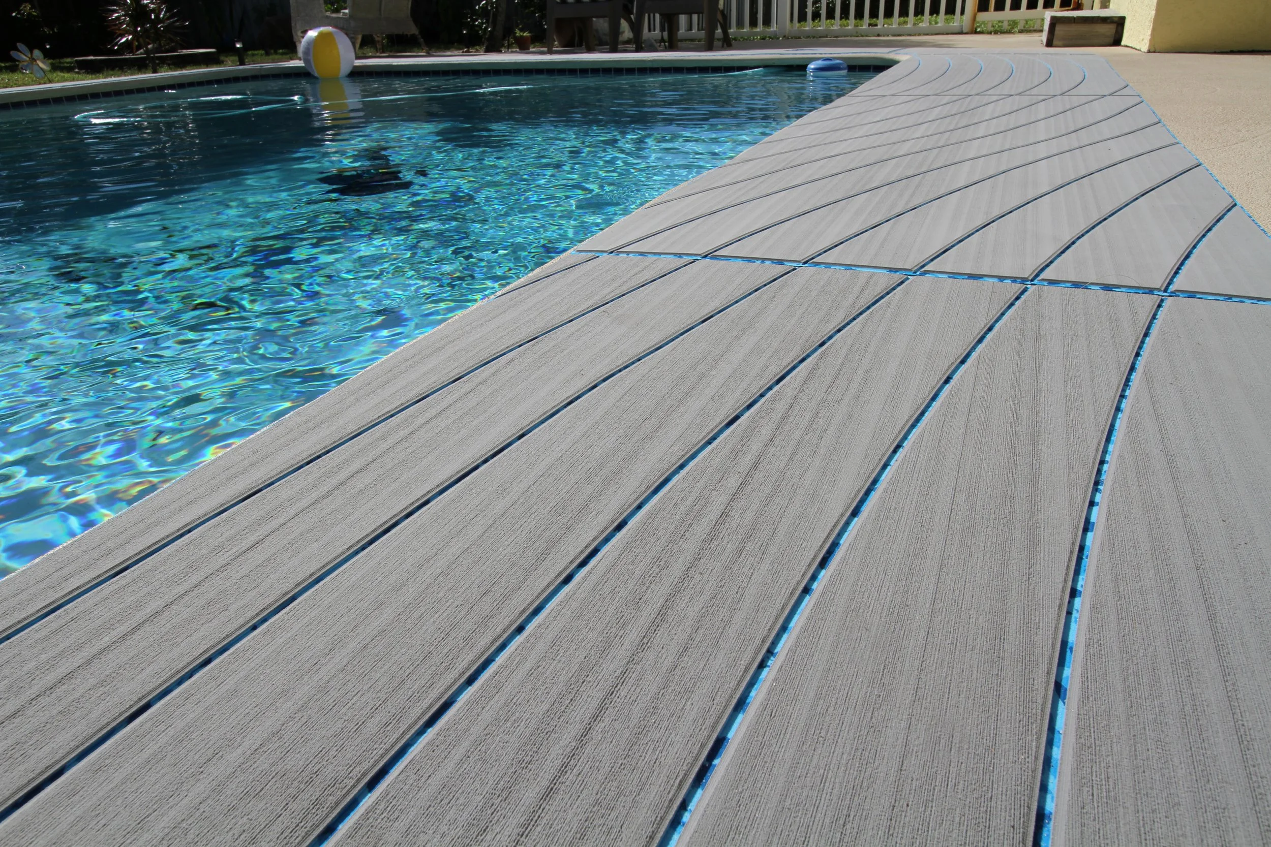 pool-and-spa-pads-by-seadek_51672961418_o.jpg