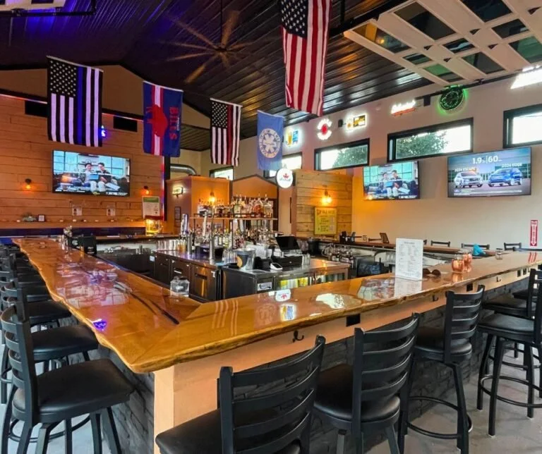 inside bar 2.jpg