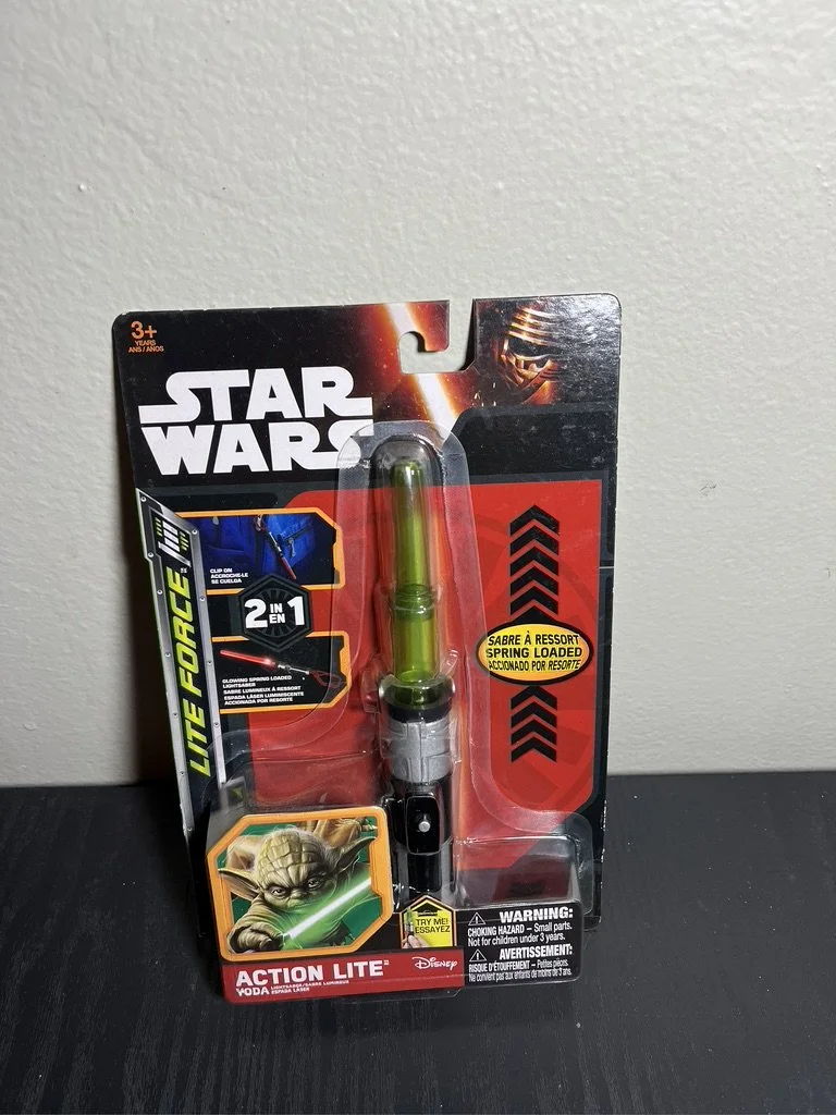 Star Wars Yoda Action Lite