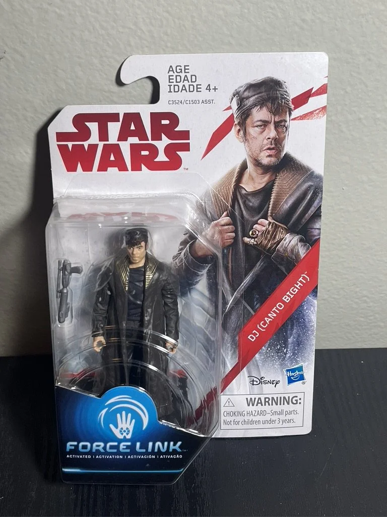 Star Wars DJ (Canto Bight) Action Figure with Force Link
