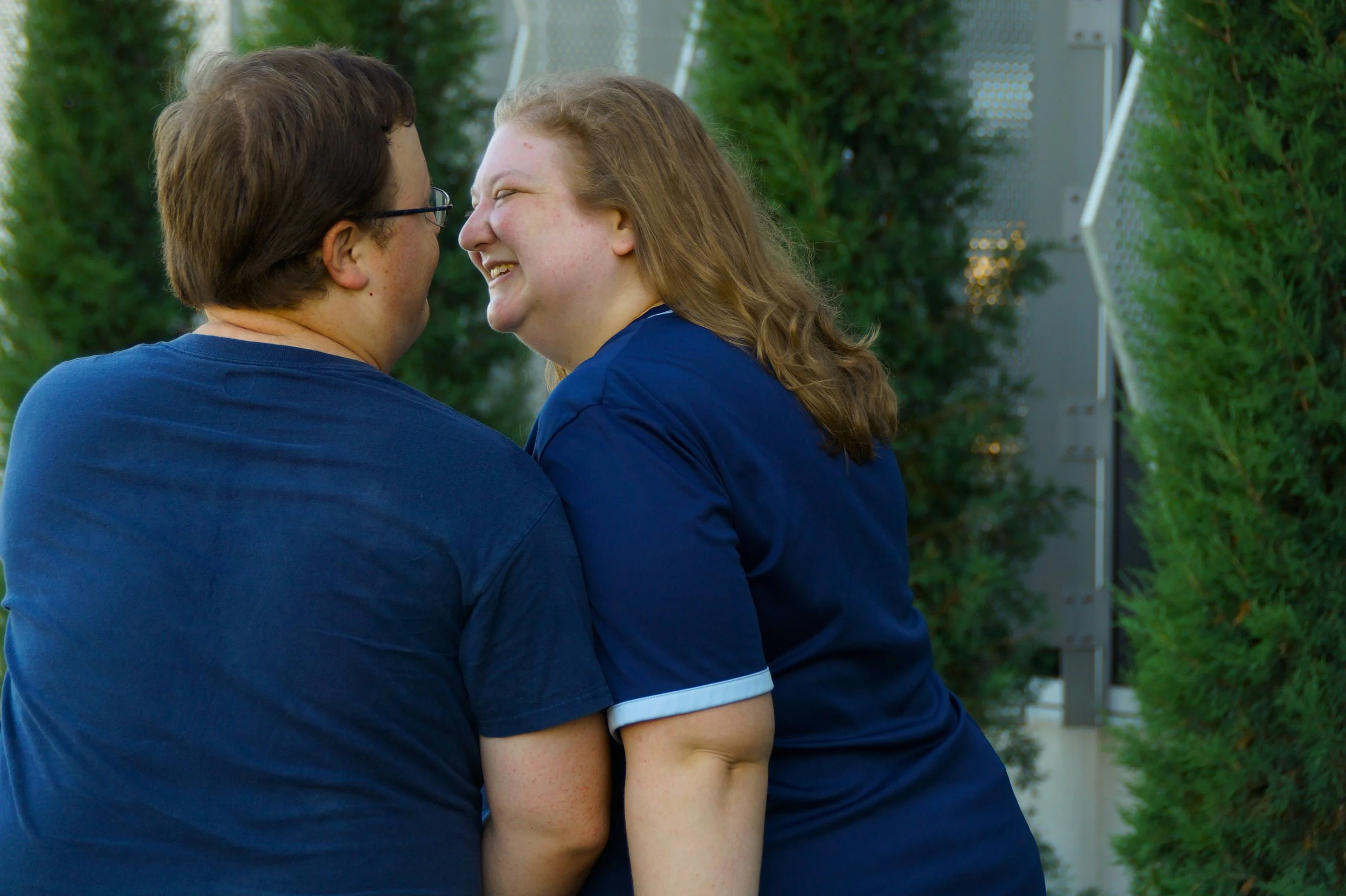 engagement-happy-couple-sportingKC