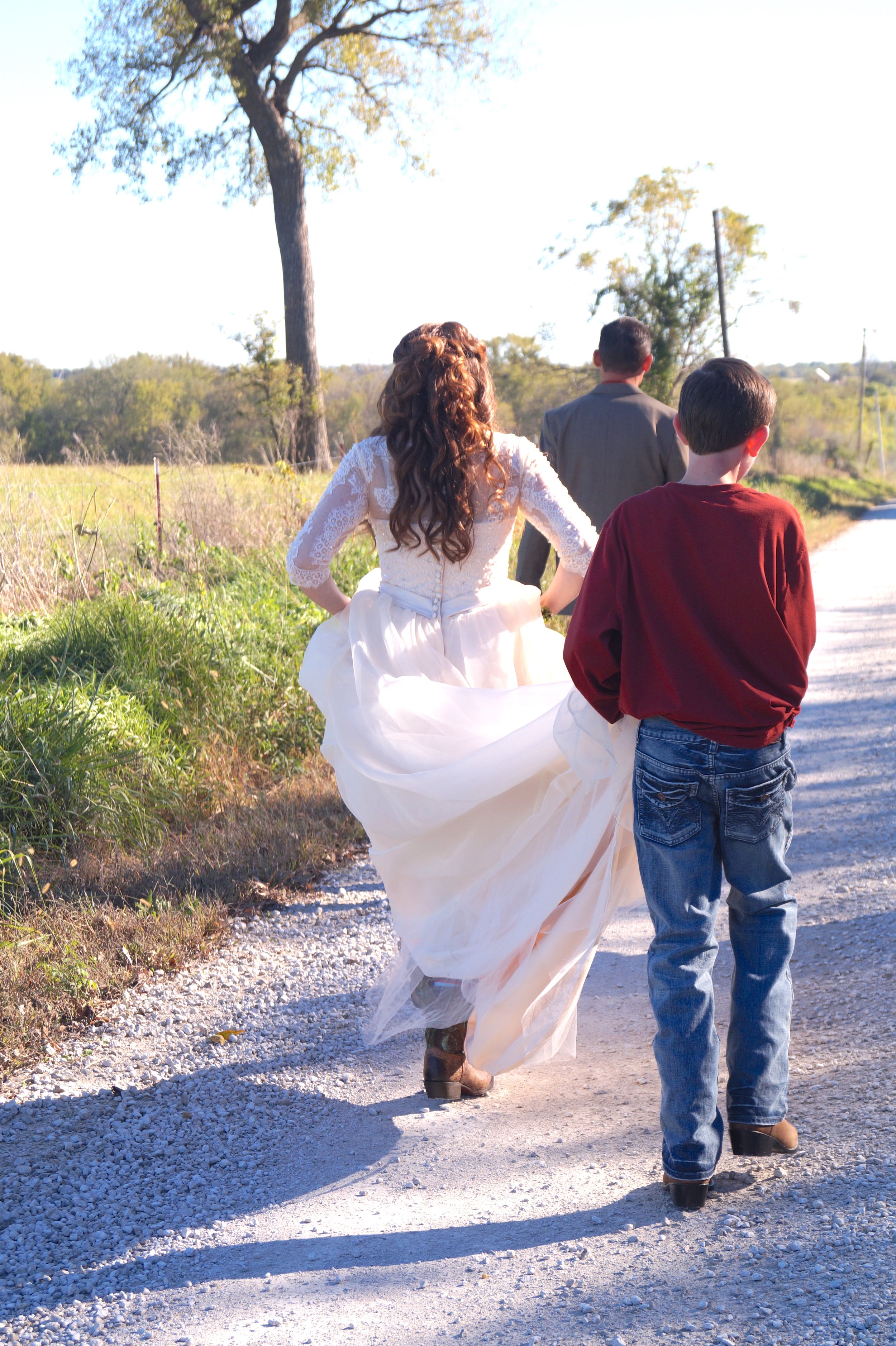 family-wedding-bride-groom-boots-country