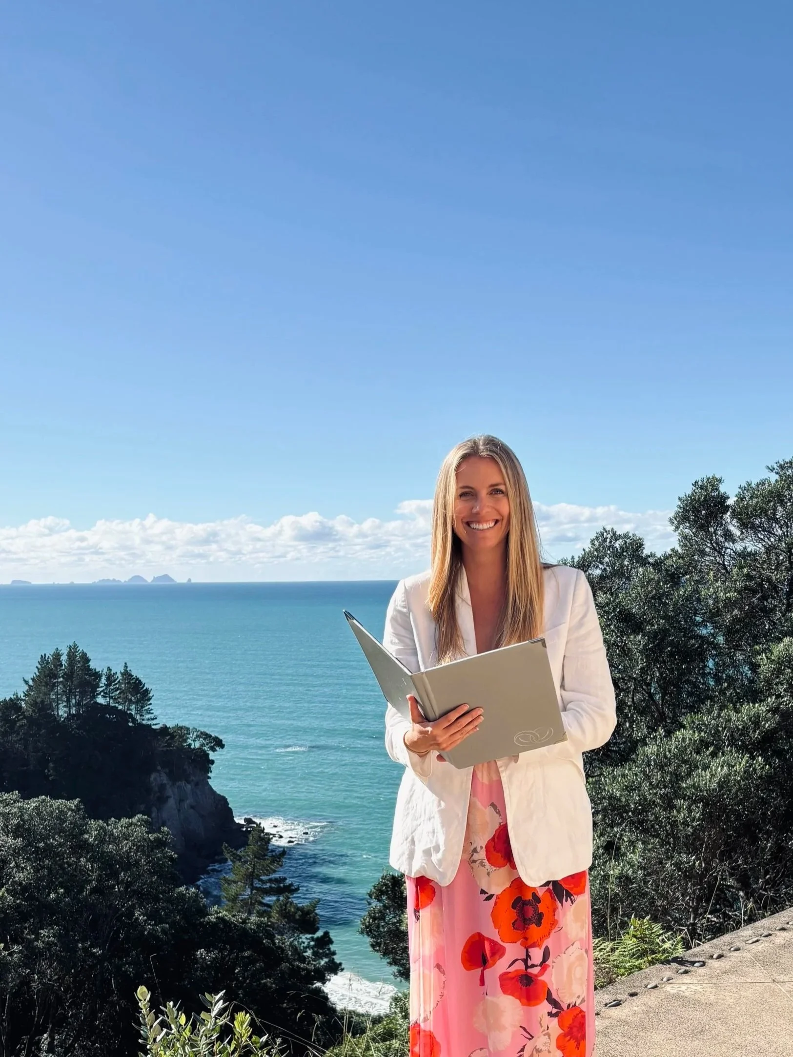 Young and modern wedding celebrant, based in Whangamata and serving venues in the Coromandel.