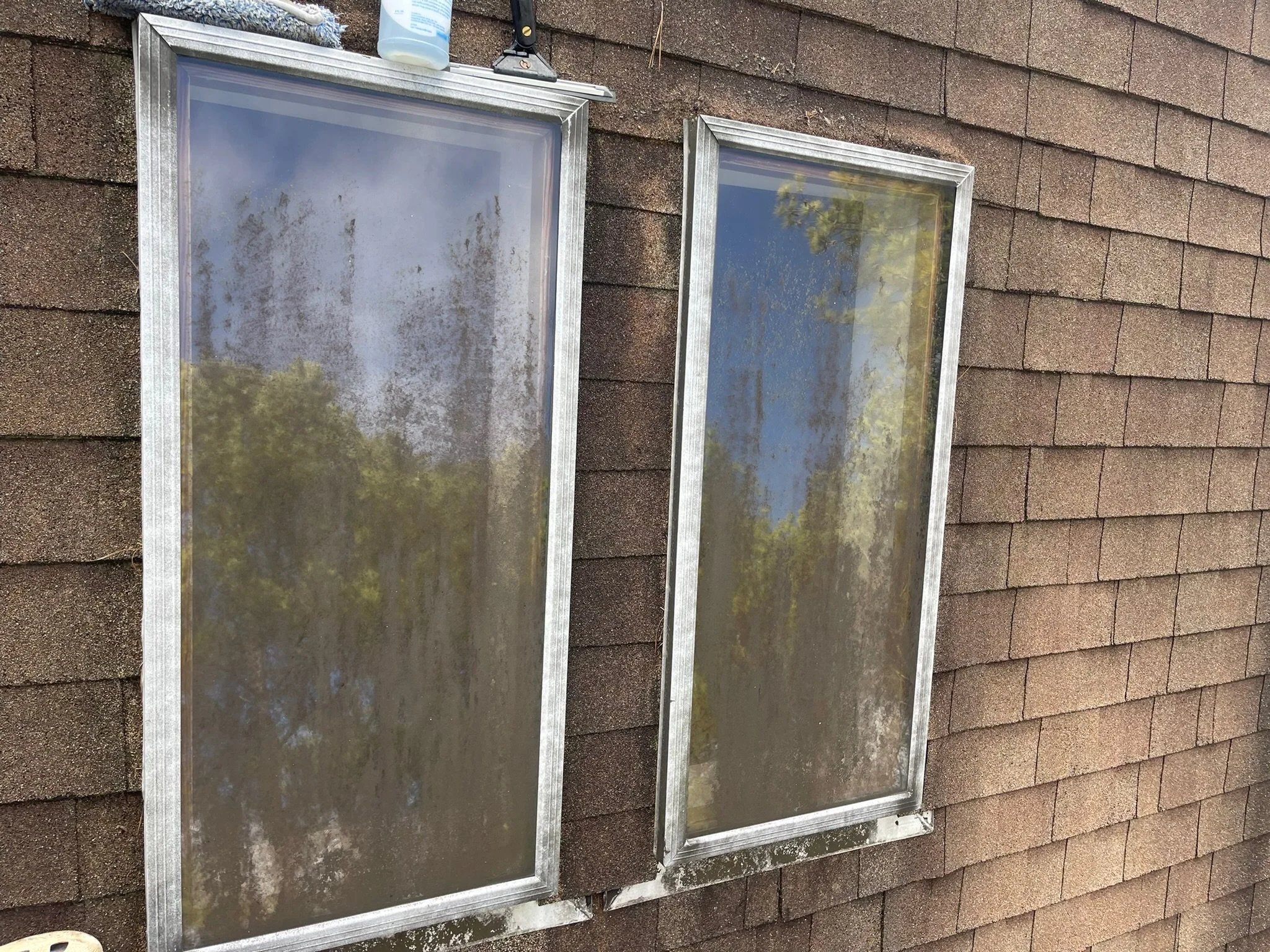 Professional home window cleaning service completed in marietta