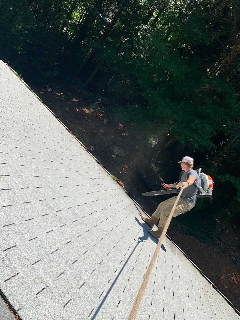 Gutter Cleaning service in Woodstock, Ga
