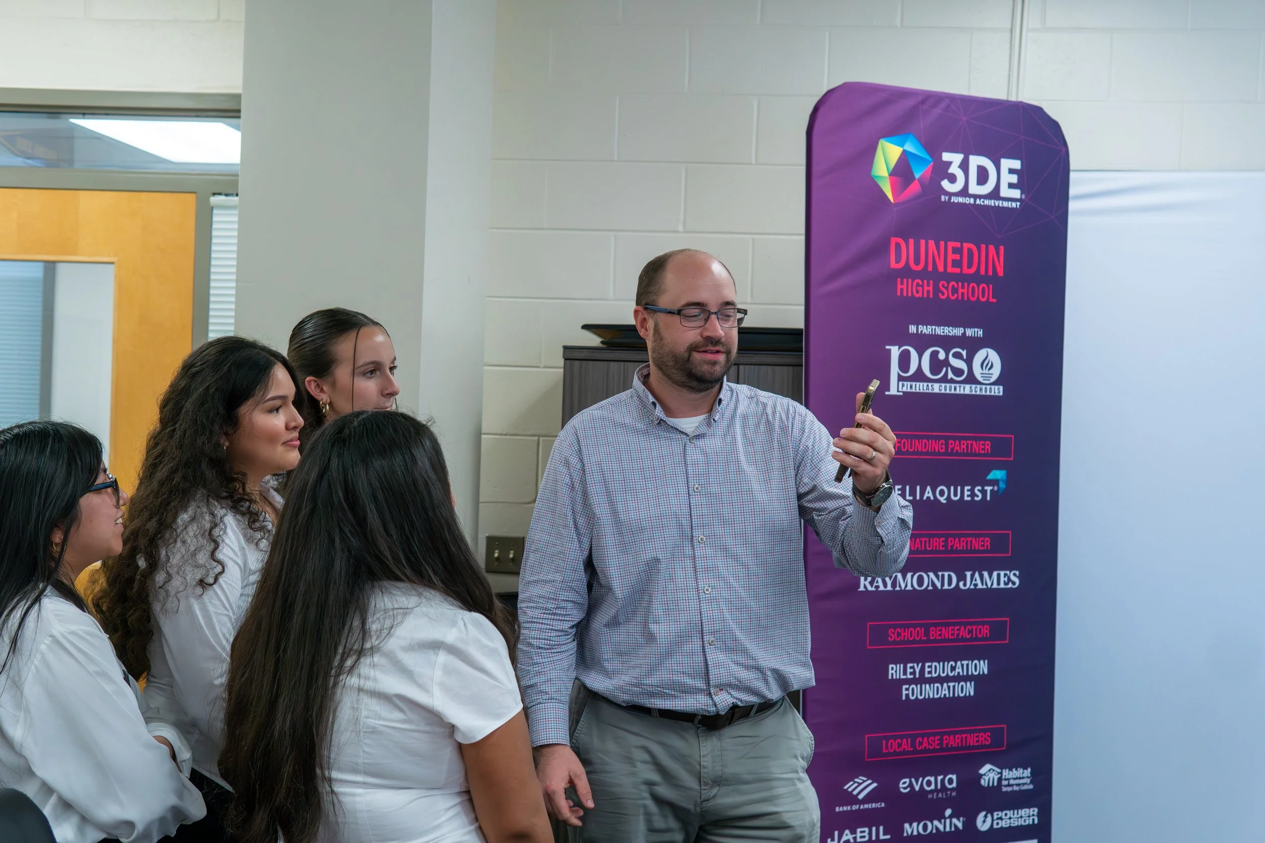 DHS_HomeDepot_2026CaseCompetition-74.jpg