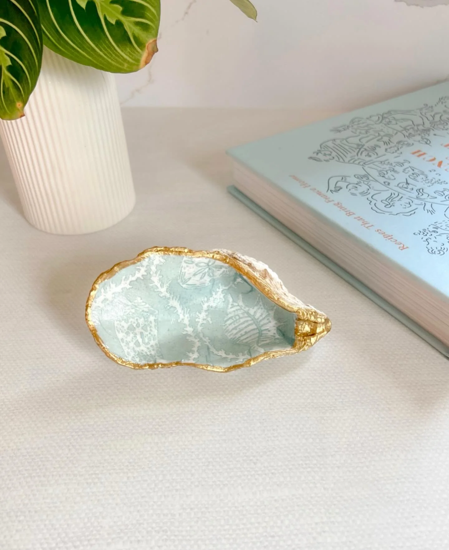 Atelier Coquille is an invitation to slow down.
To bring a sense of calm, beauty, and intention into everyday spaces.

Each piece is designed to feel collected, not manufactured &mdash;
like something you might find along the coast, and keep forever.