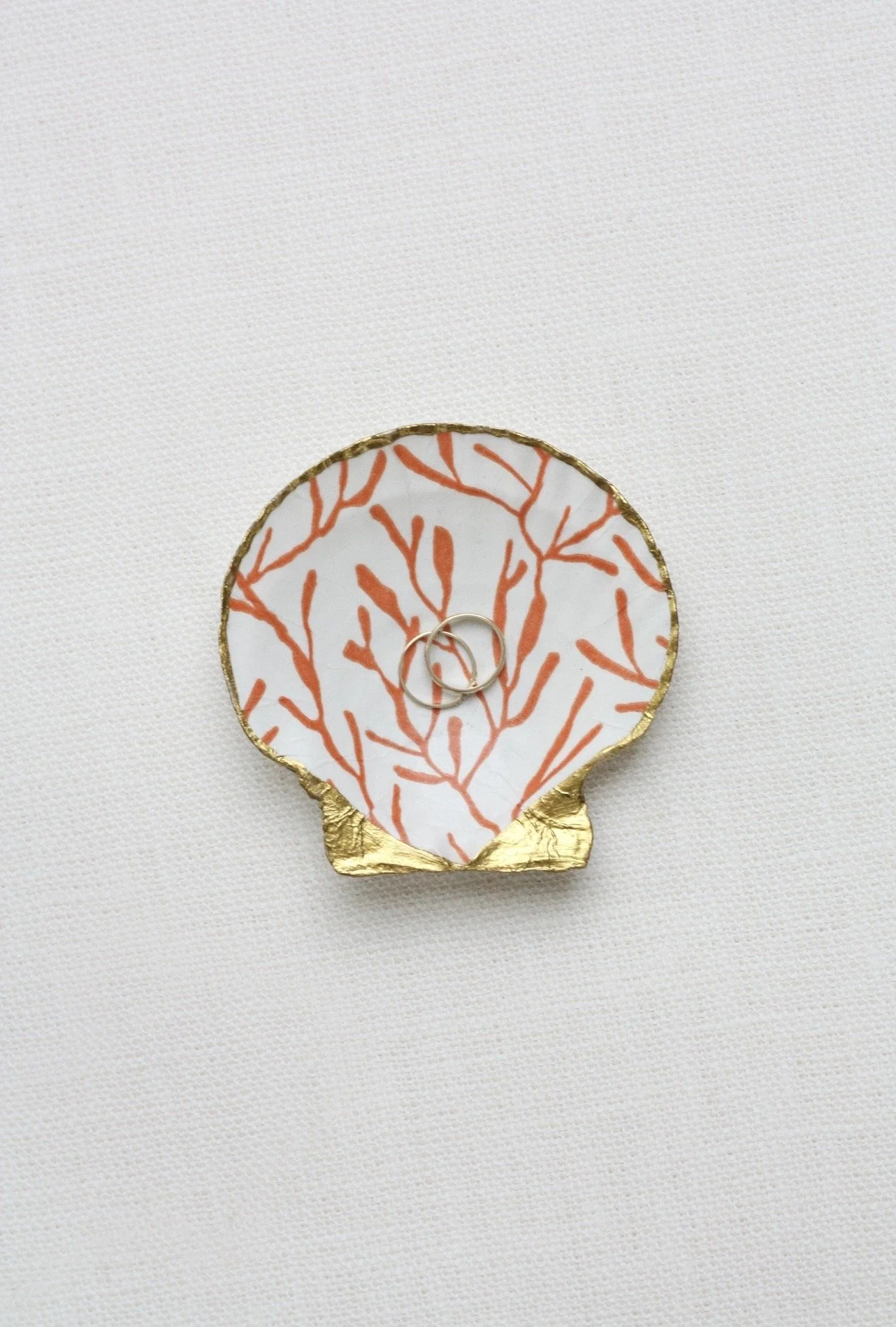 Menton Scallop Ring Dish