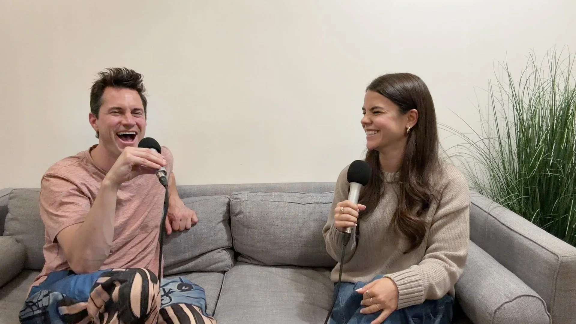 How a Chief of Staff Uses AI to Automate Accountability and Internal Comms (with Nadia Koritareva)