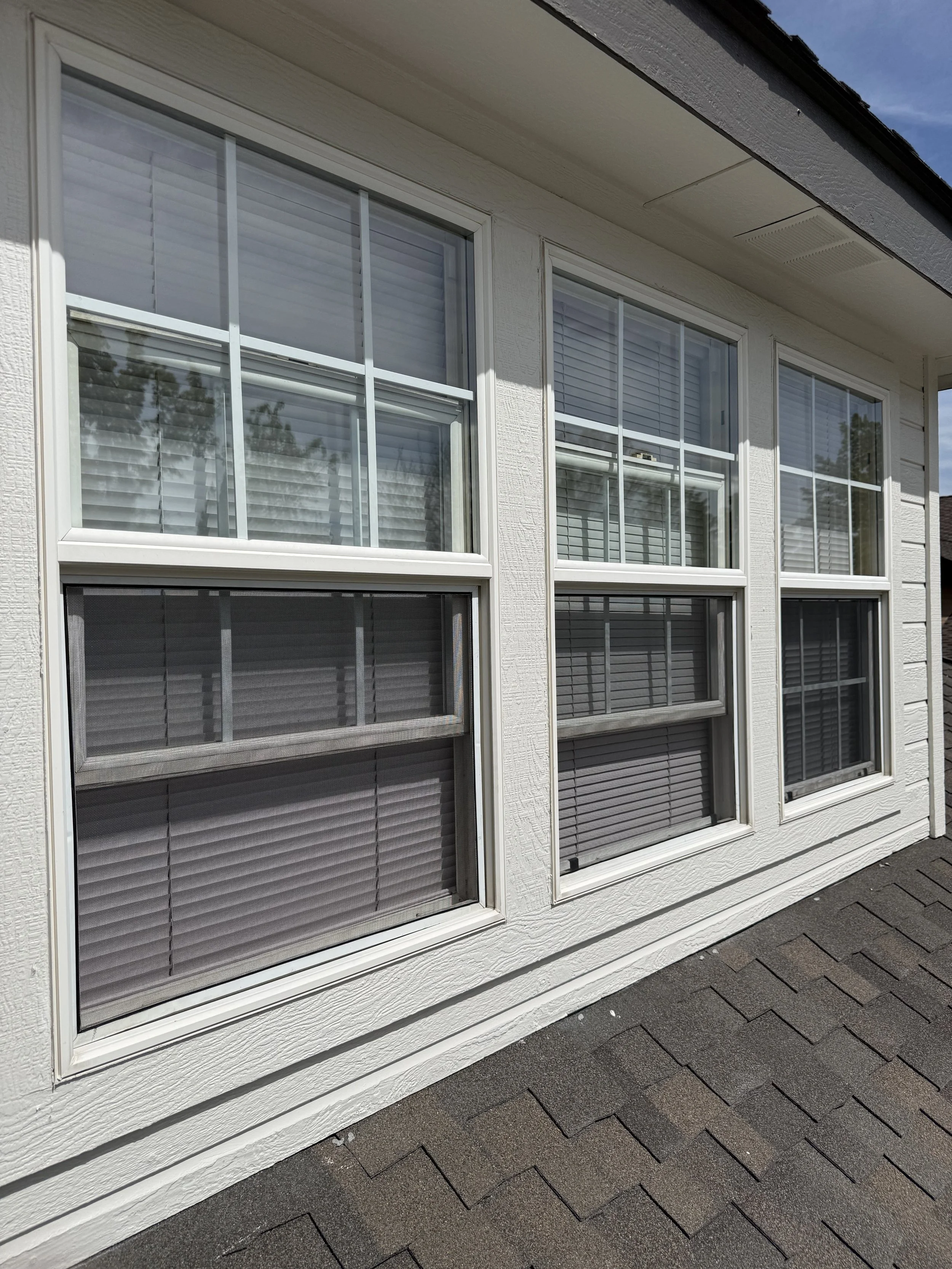 Window screen repair