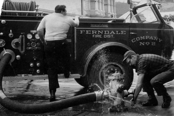 1955-American-LaFrance-01-600x401.jpg