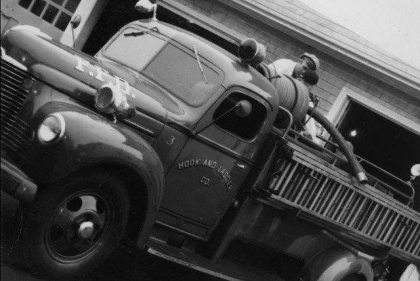 1949-International-02-600x401.jpg