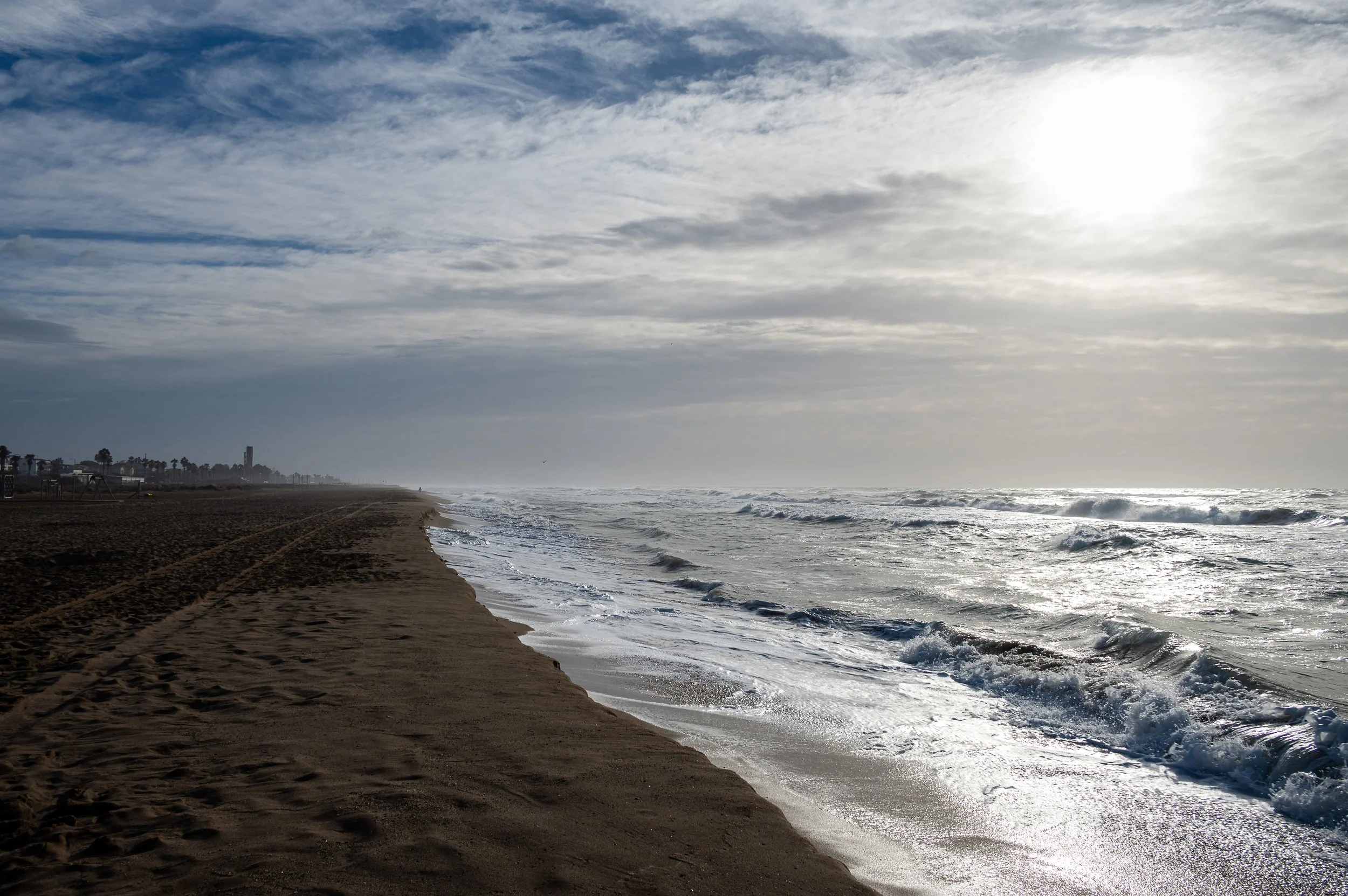 Coastline, wind and empty space
