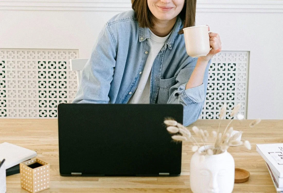 Mailchimp vs. Flodesk: Which Email Marketing Software Should You Choose?