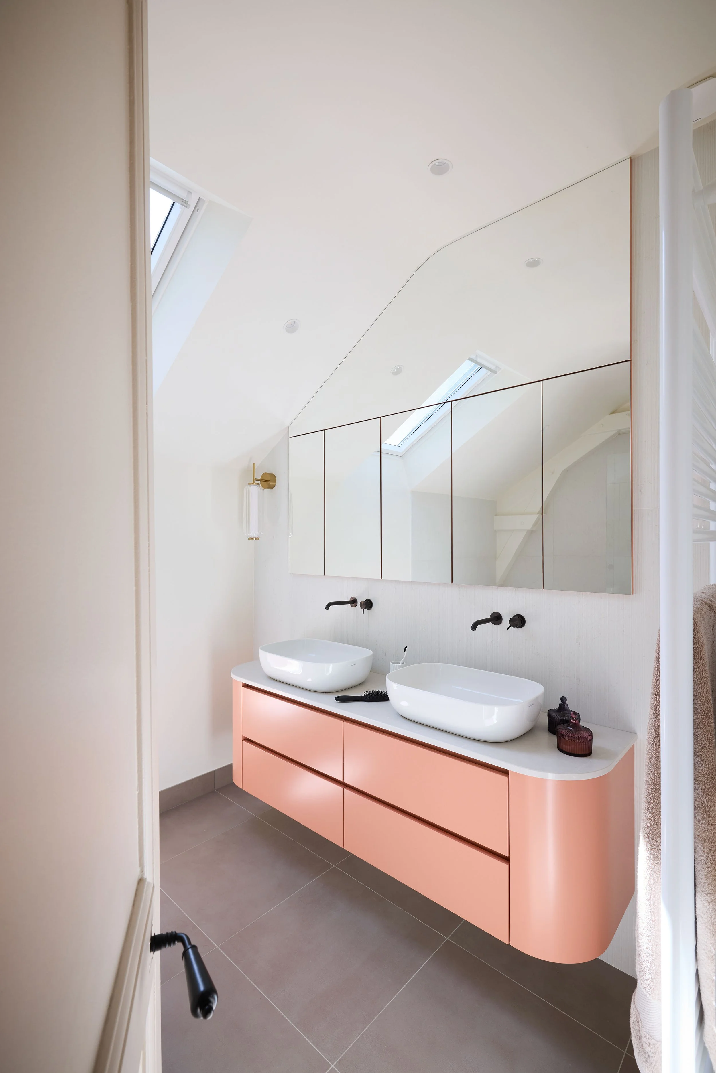 salle de bain adultes--basse def.jpg