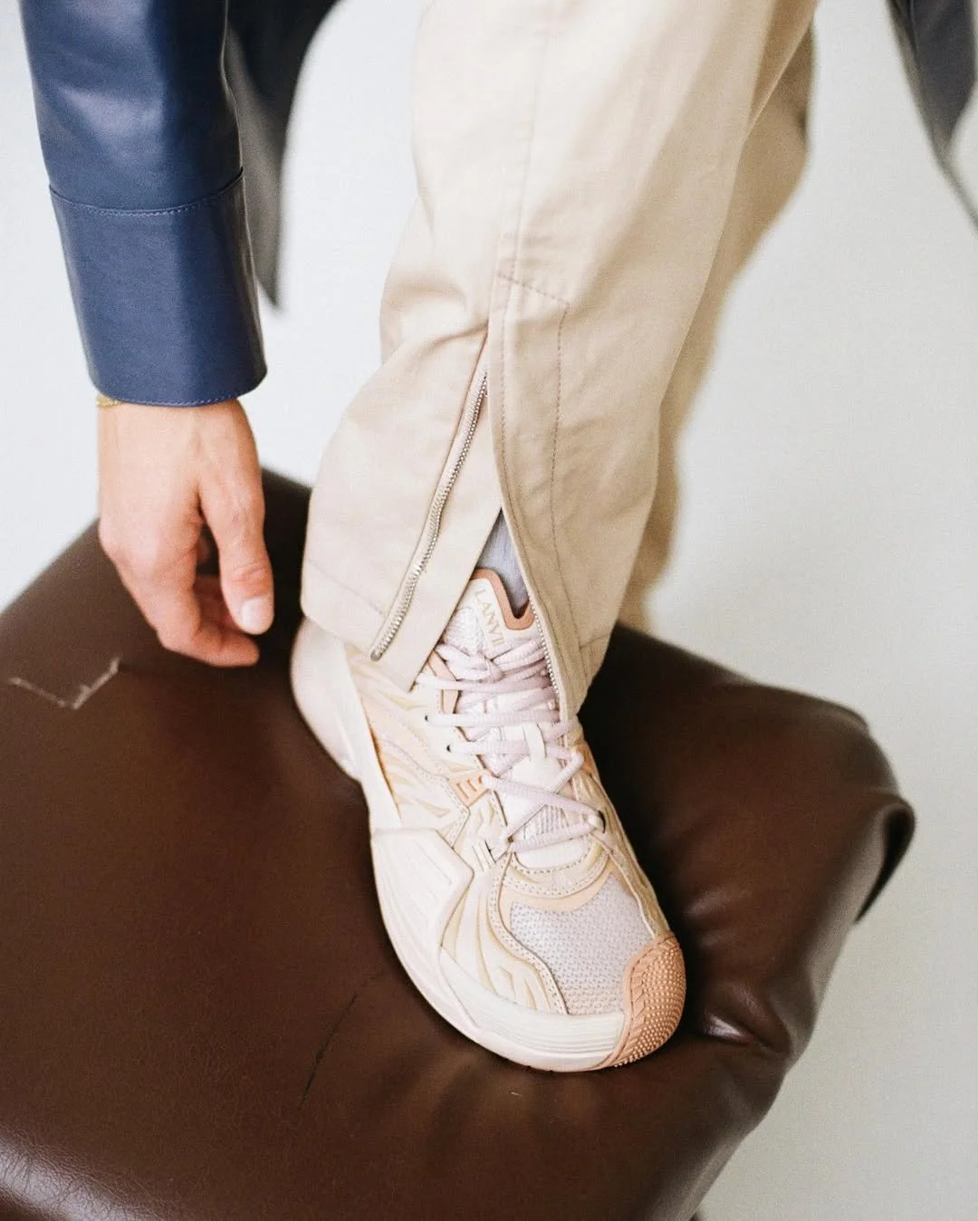 MESH FLASH-X NUDE @lanvin #LANVINFLASHXad (1).jpg