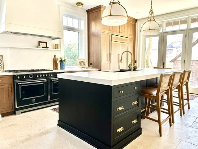 traditional wood kitchen