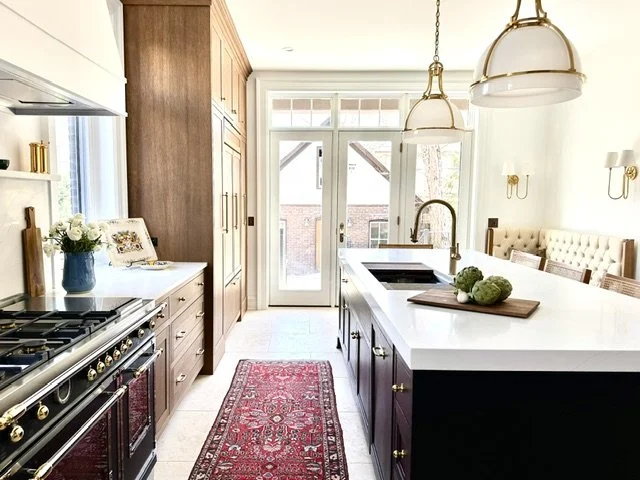 tradional wood kitchen