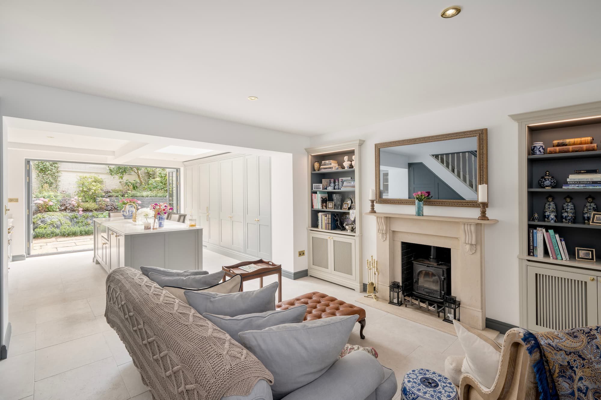 Savills-1-Redcliffe-Place-3_Hi.jpg