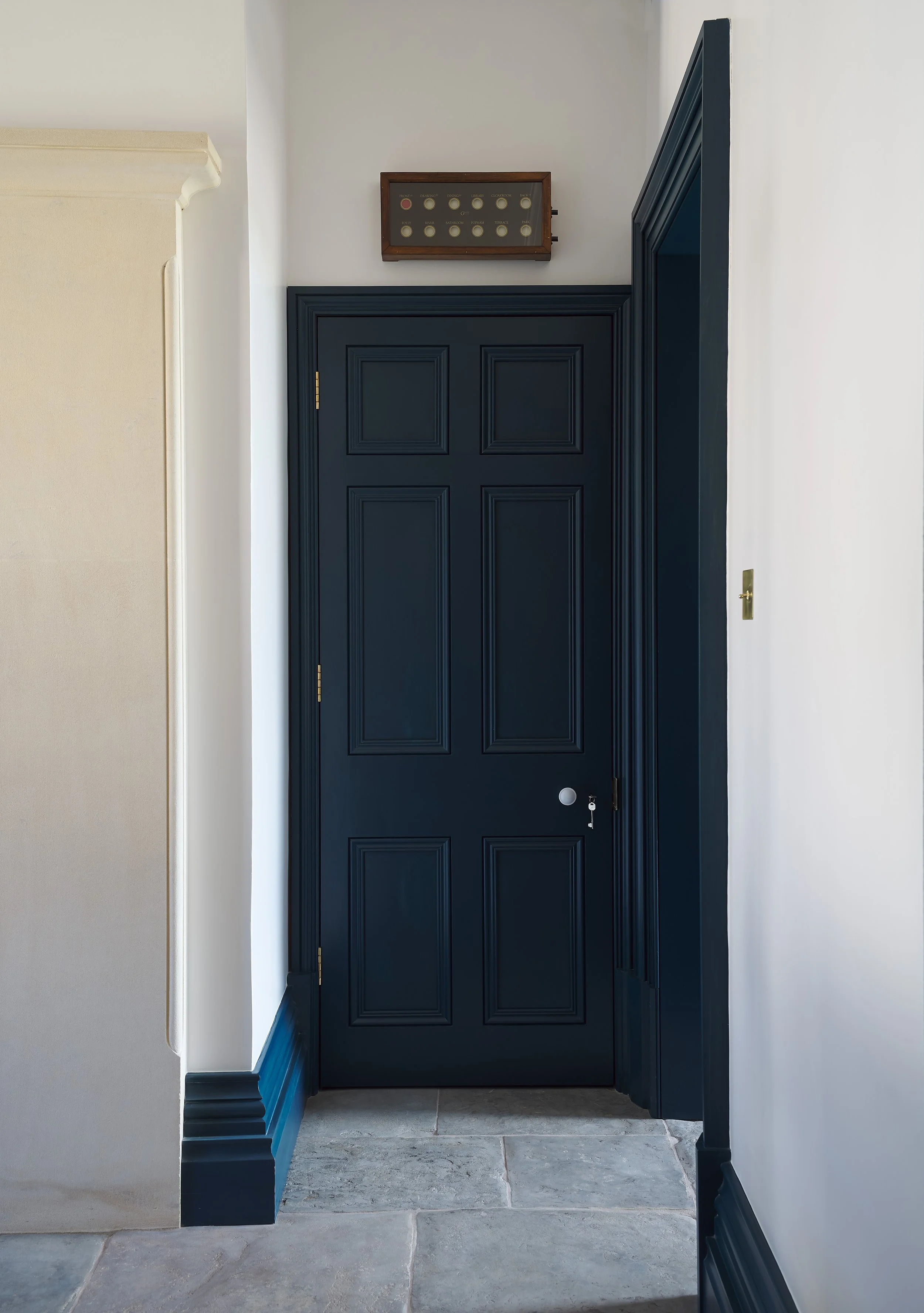 Georgian_Manor_Internal_Door.jpg
