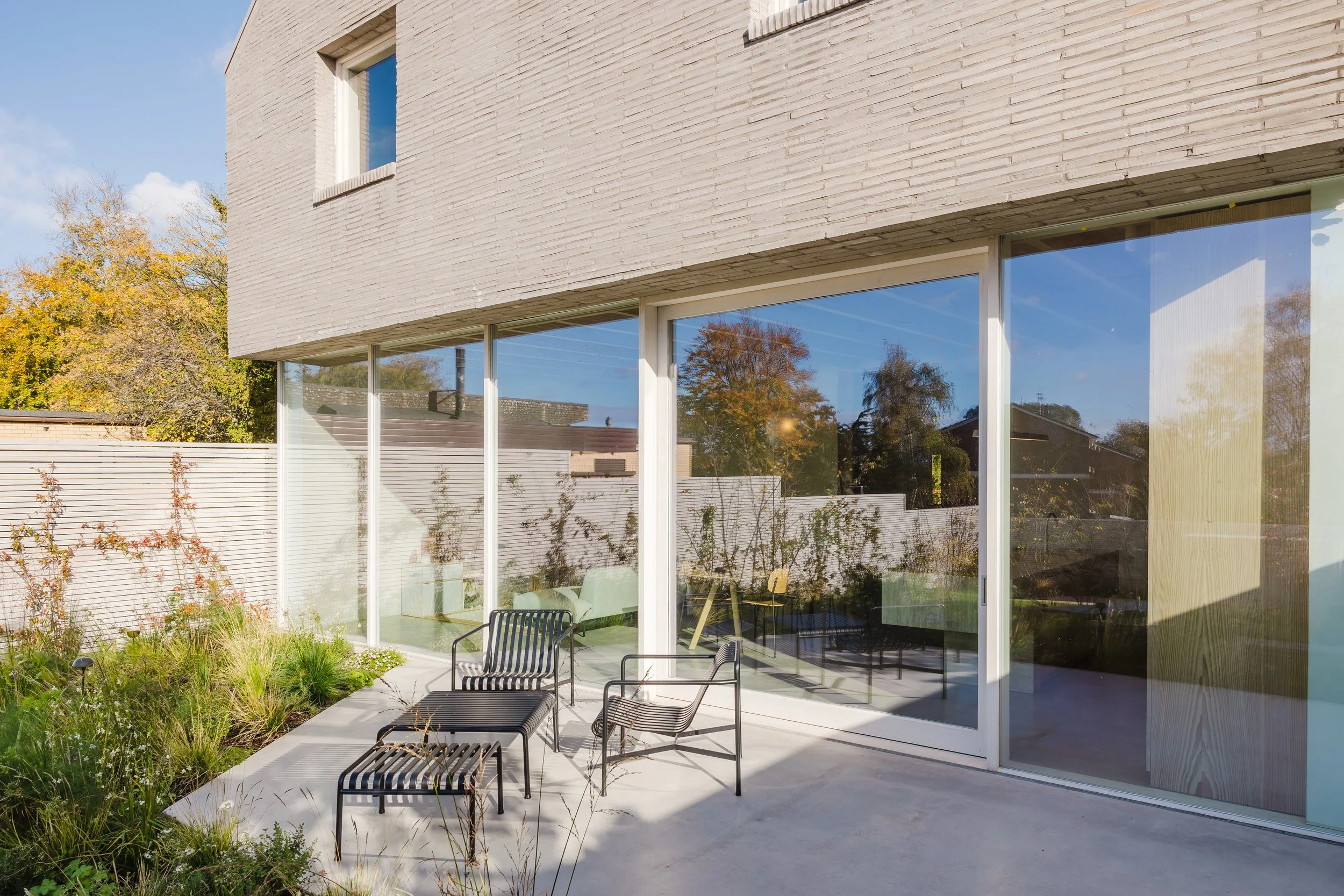 Acoustic Glass