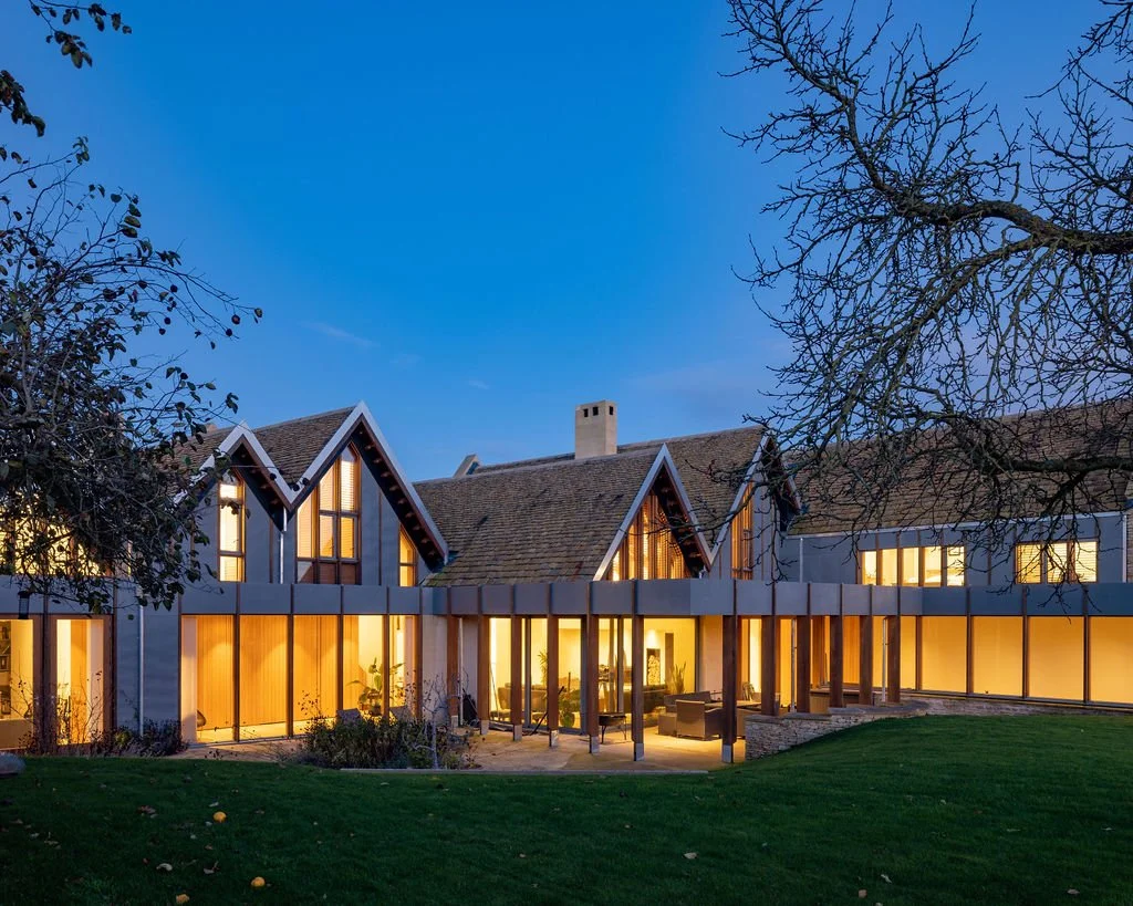 Zollinger_Roof_House_Wiltshire_Evening_External.jpg