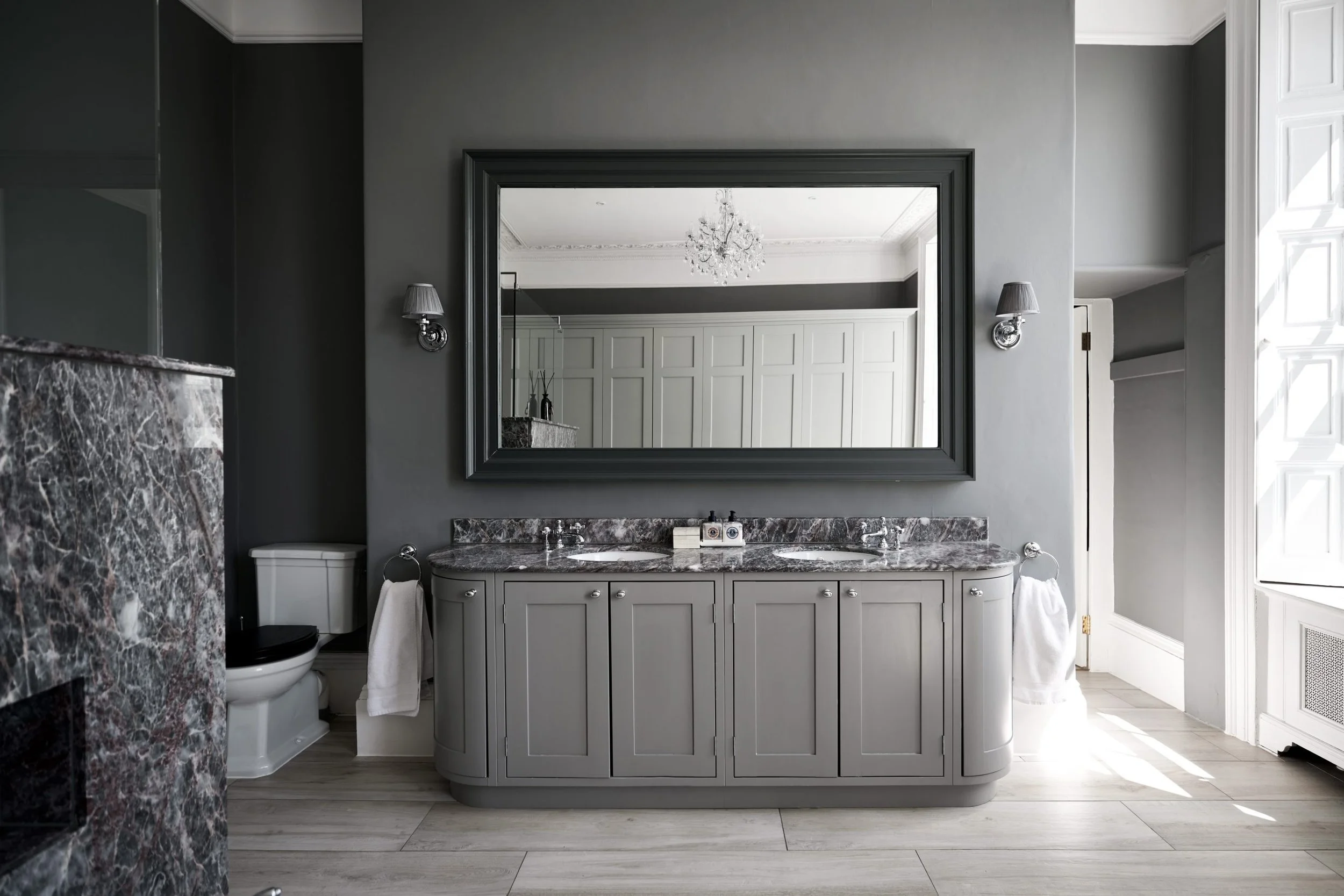 Georgian_Canal_House_Bathroom_Cabinetry_Mirror.jpg