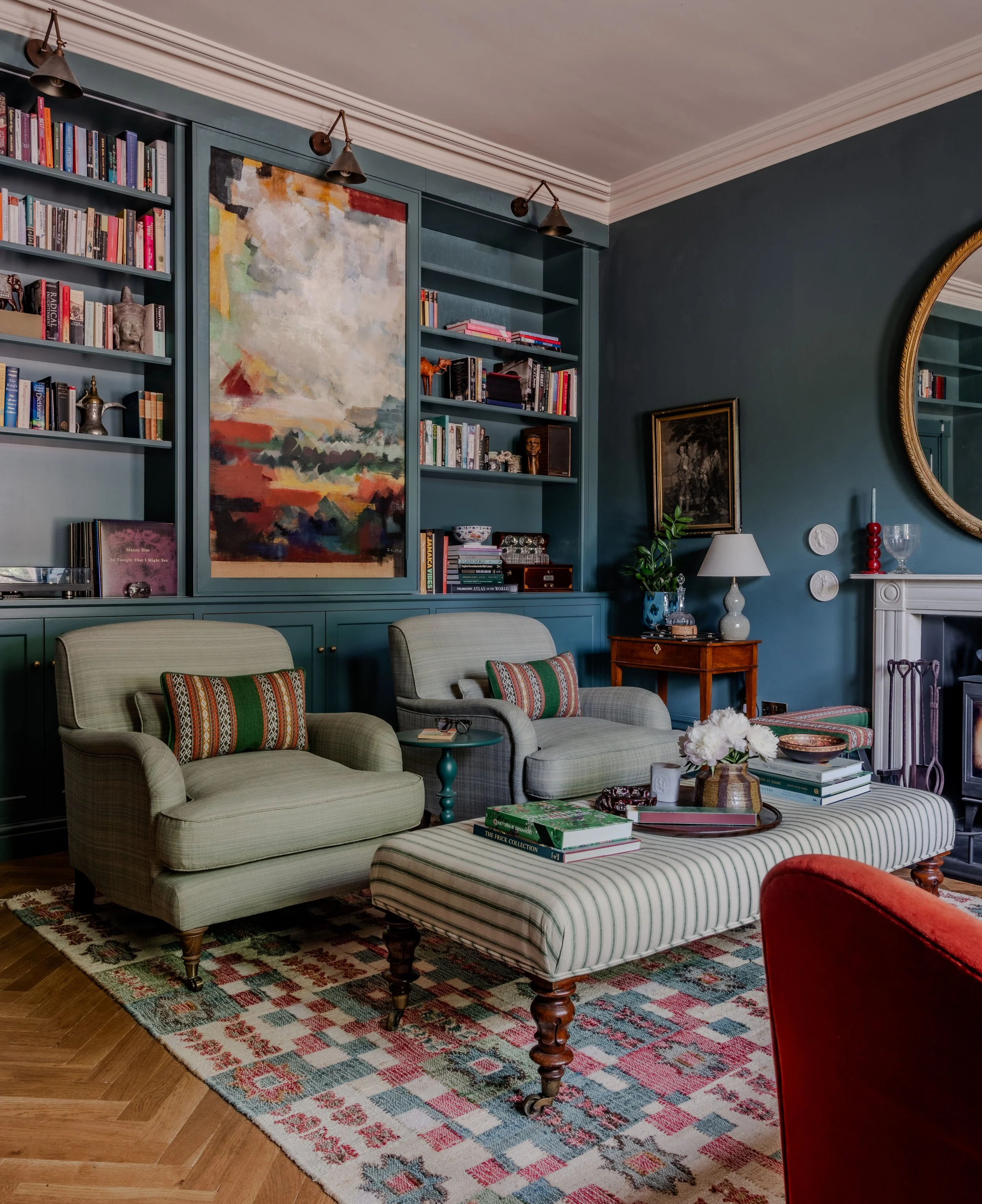 Valley_House_Living_Room_TV_Hidden.jpg
