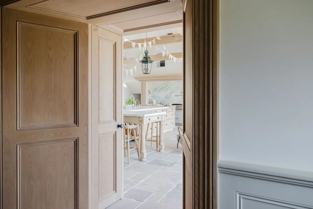 Period_Cottage_Bath_Doorway_Panelling_Wide2.jpg