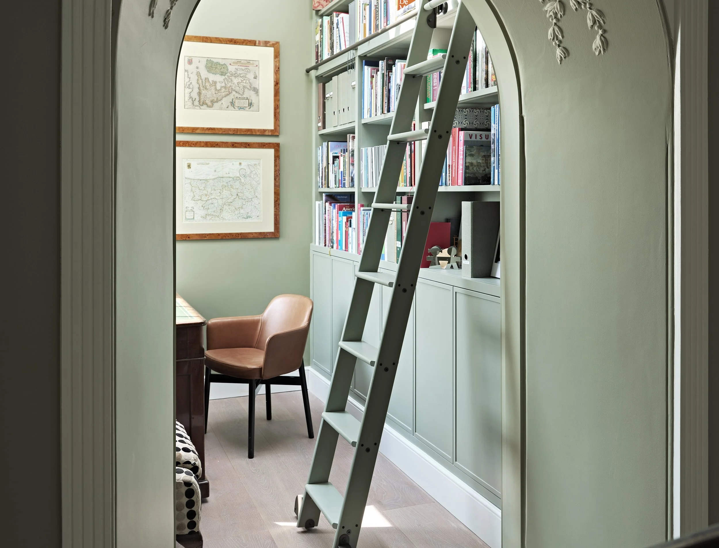 Detached_Georgian_Villa_Study_Library_Ladder.jpg