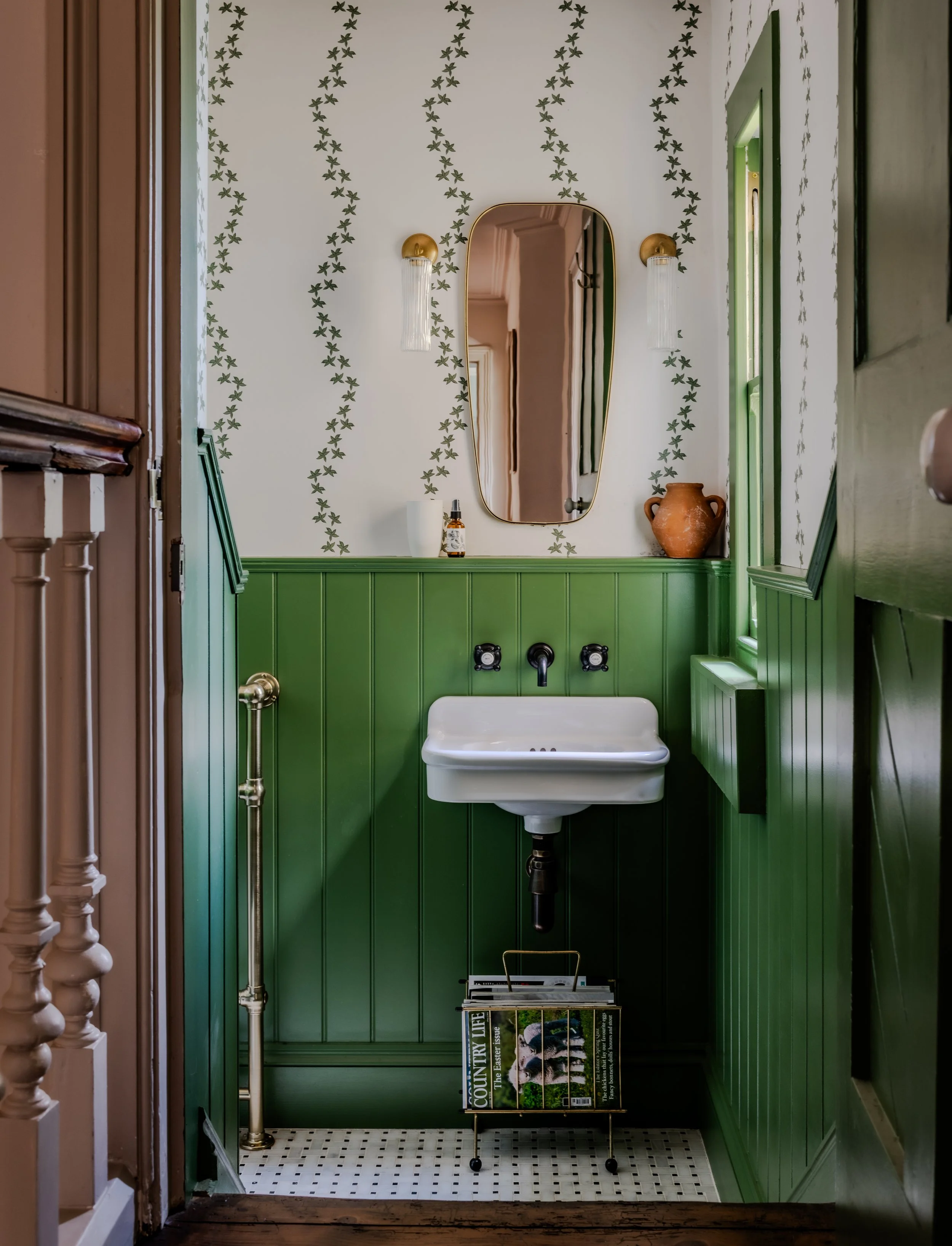Valley_House_WC_Sink.jpg