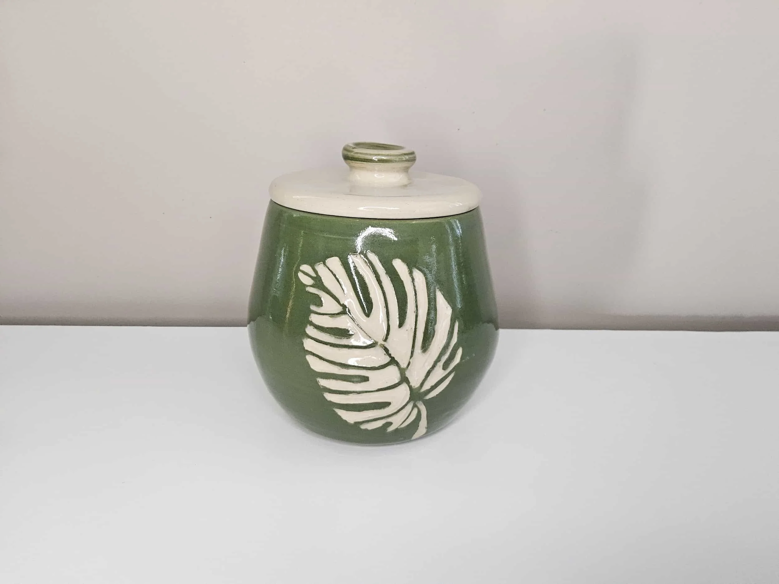 Les-poteries-de-Sandrine-boite-monstera-1.jpg