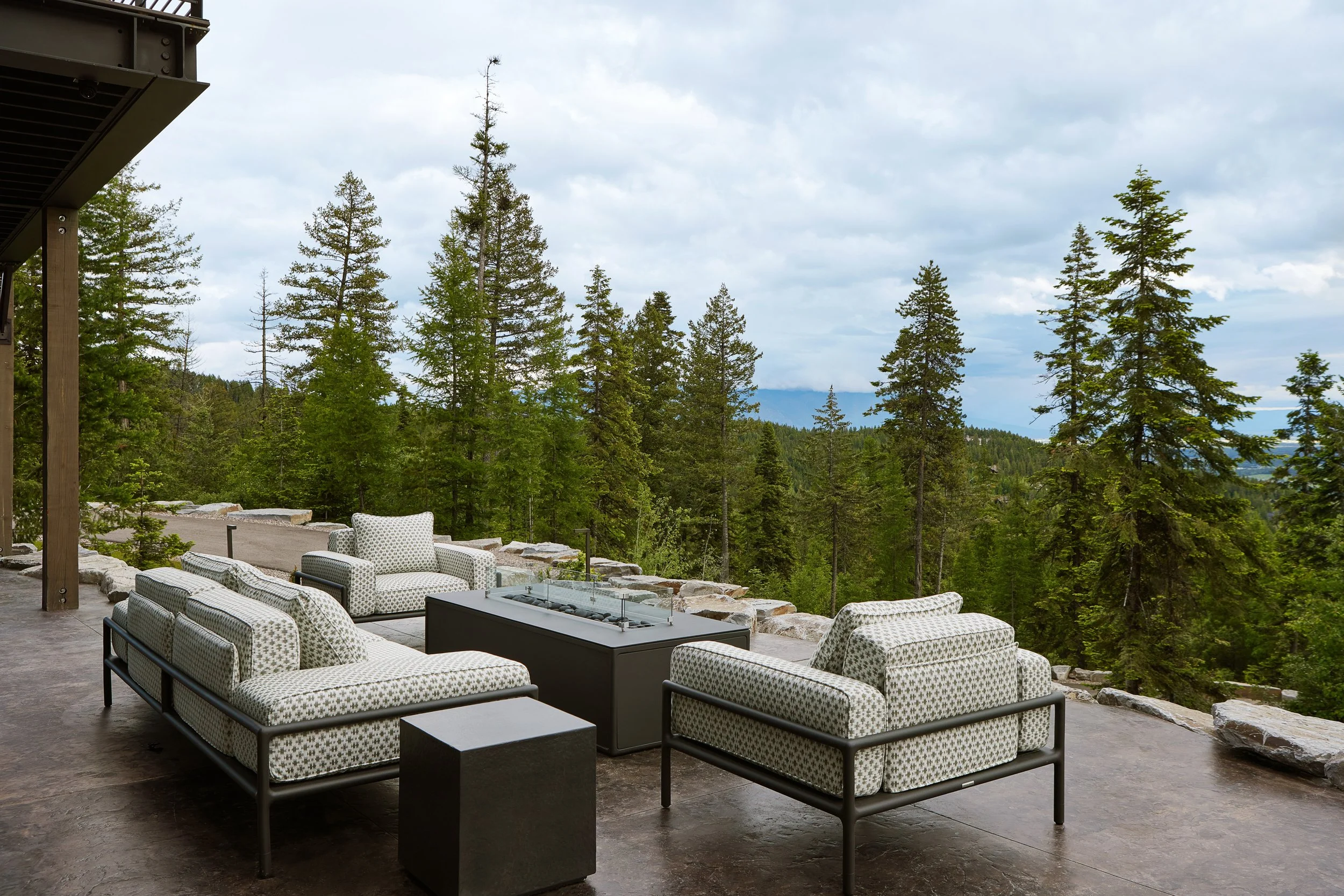 Whitefish Montana - Interior Design Emily Gilbert-4.jpg