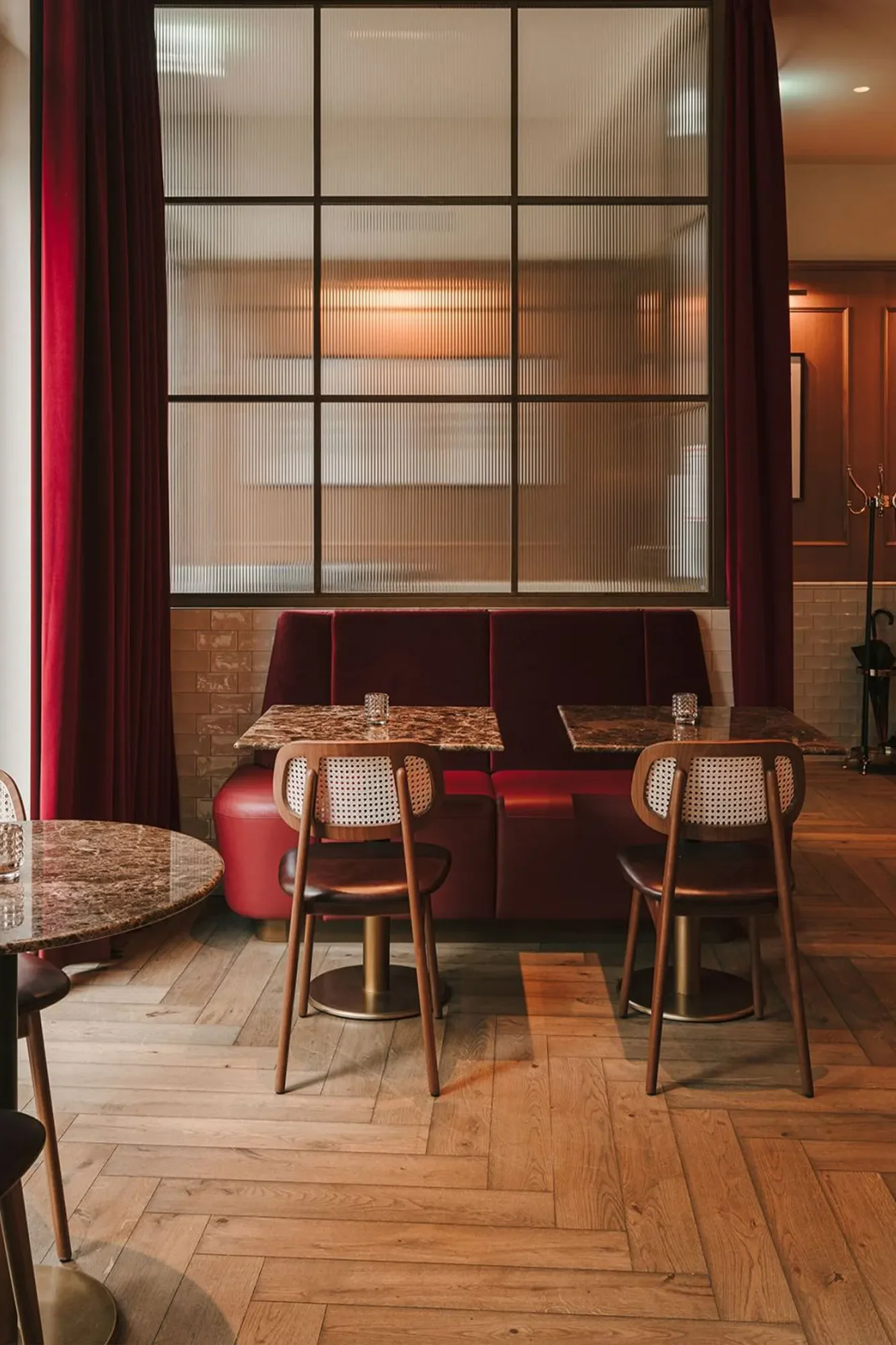 S.project-Eat-Grill-&-Bar.-2webp.webp