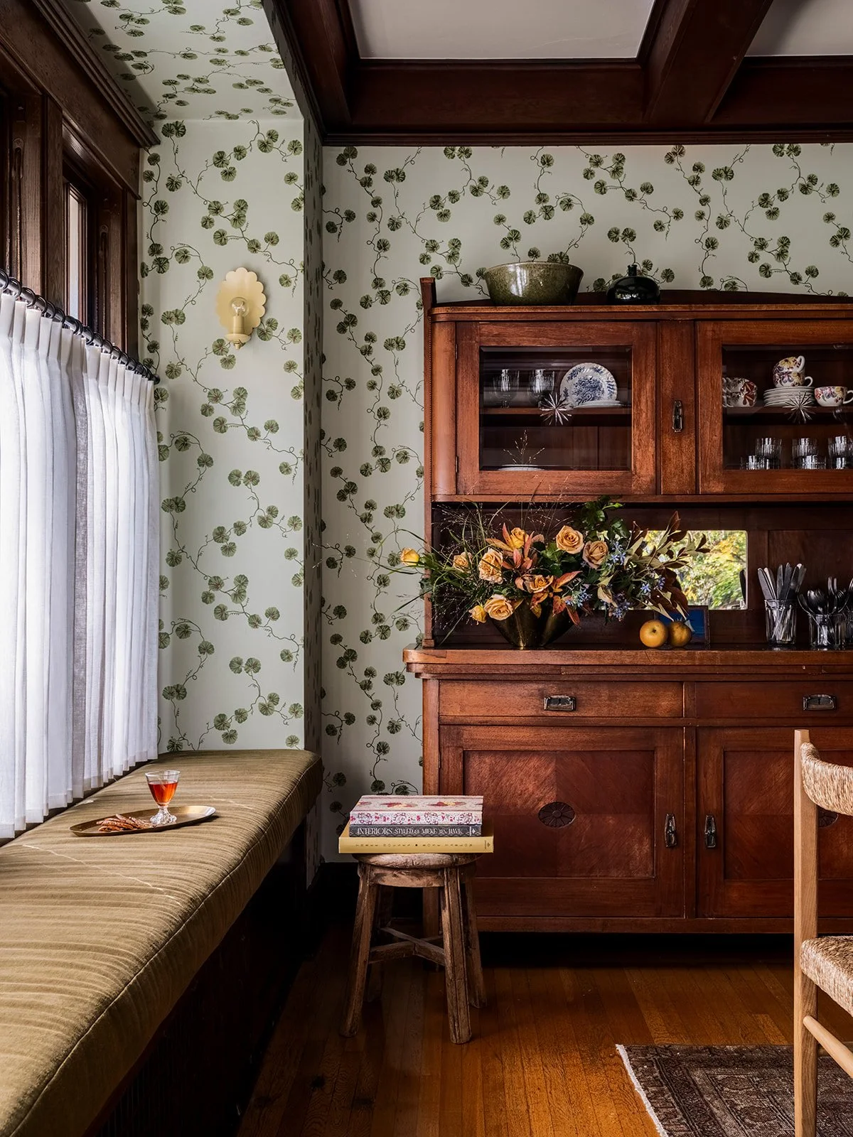 Luxury residential interior design in Seattle Washington by Anne Corgan Design