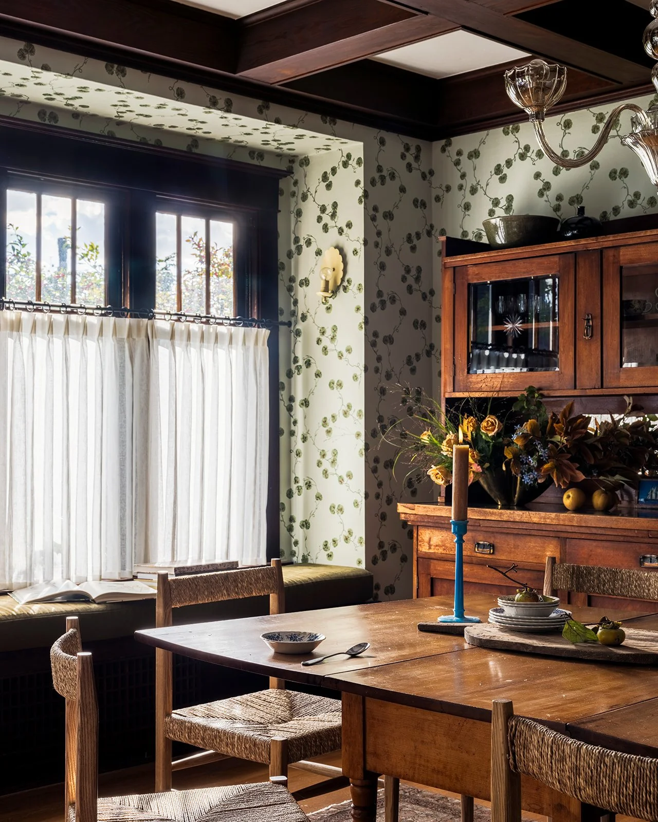 Luxury residential interior design in Seattle Washington by Anne Corgan Design