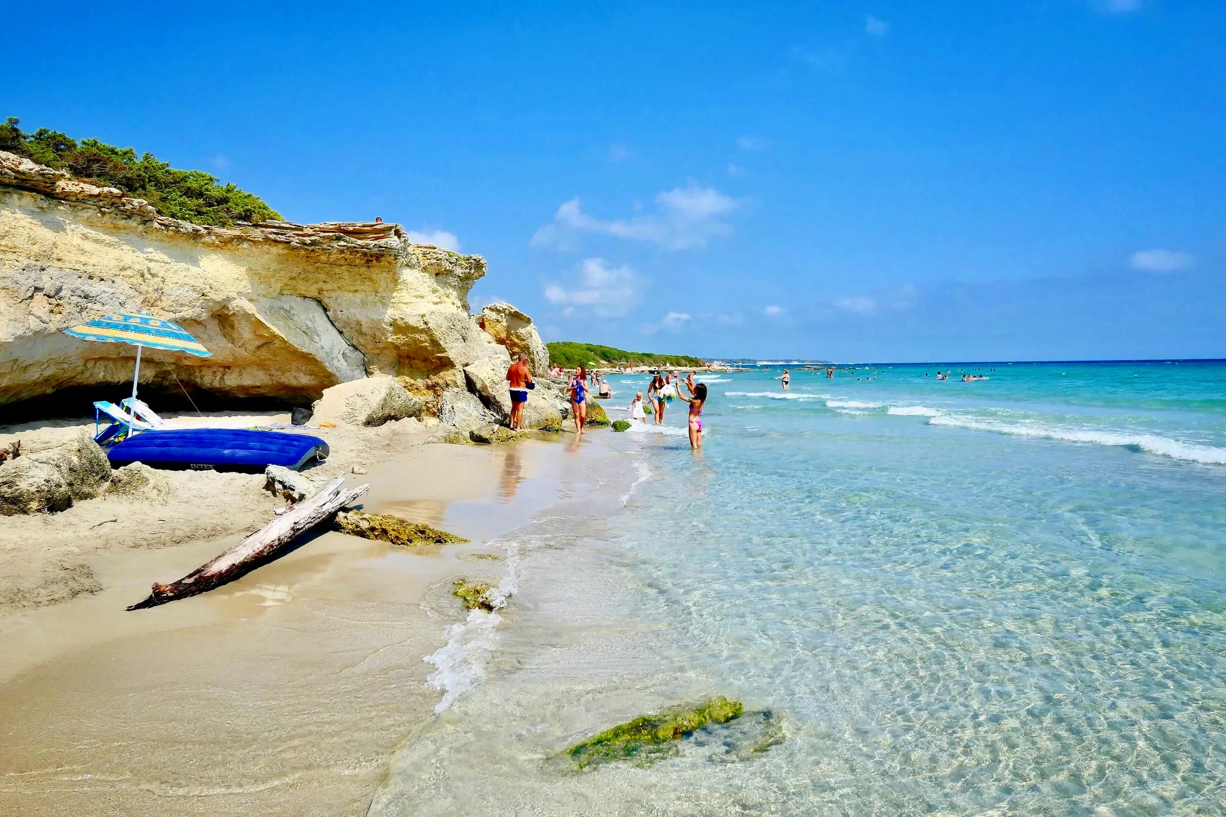 Turquoise water and sandy coastline at Baia dei Turchi near Otranto, Puglia