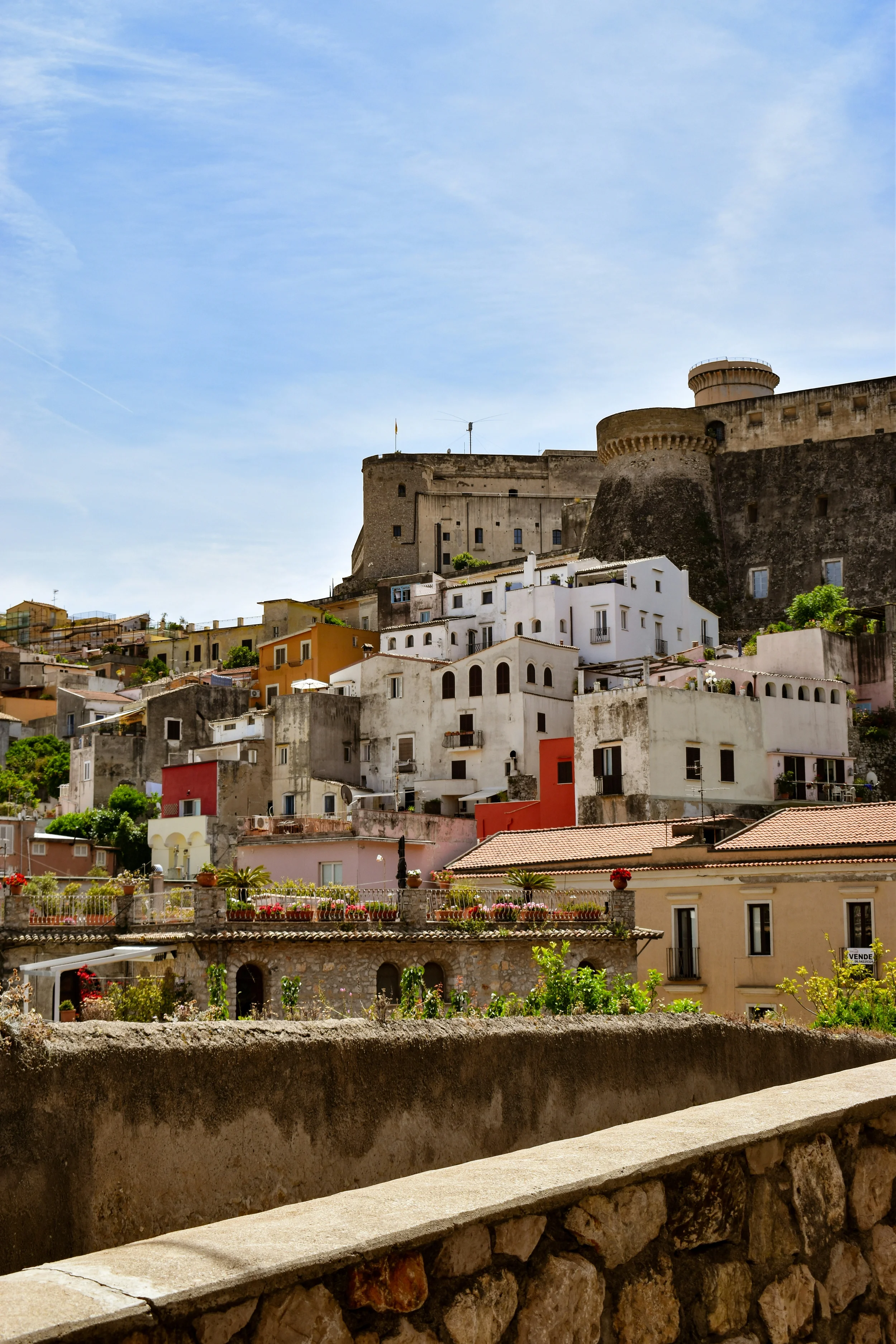Whitewashed houses of Sperlonga overlooking the Tyrrhenian coast in Lazio, Italy